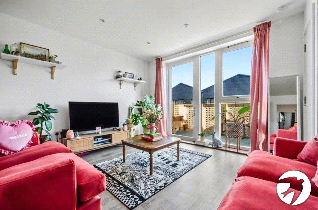 2 bedroom property for sale in Rochester | Robinson Michael & Jackson