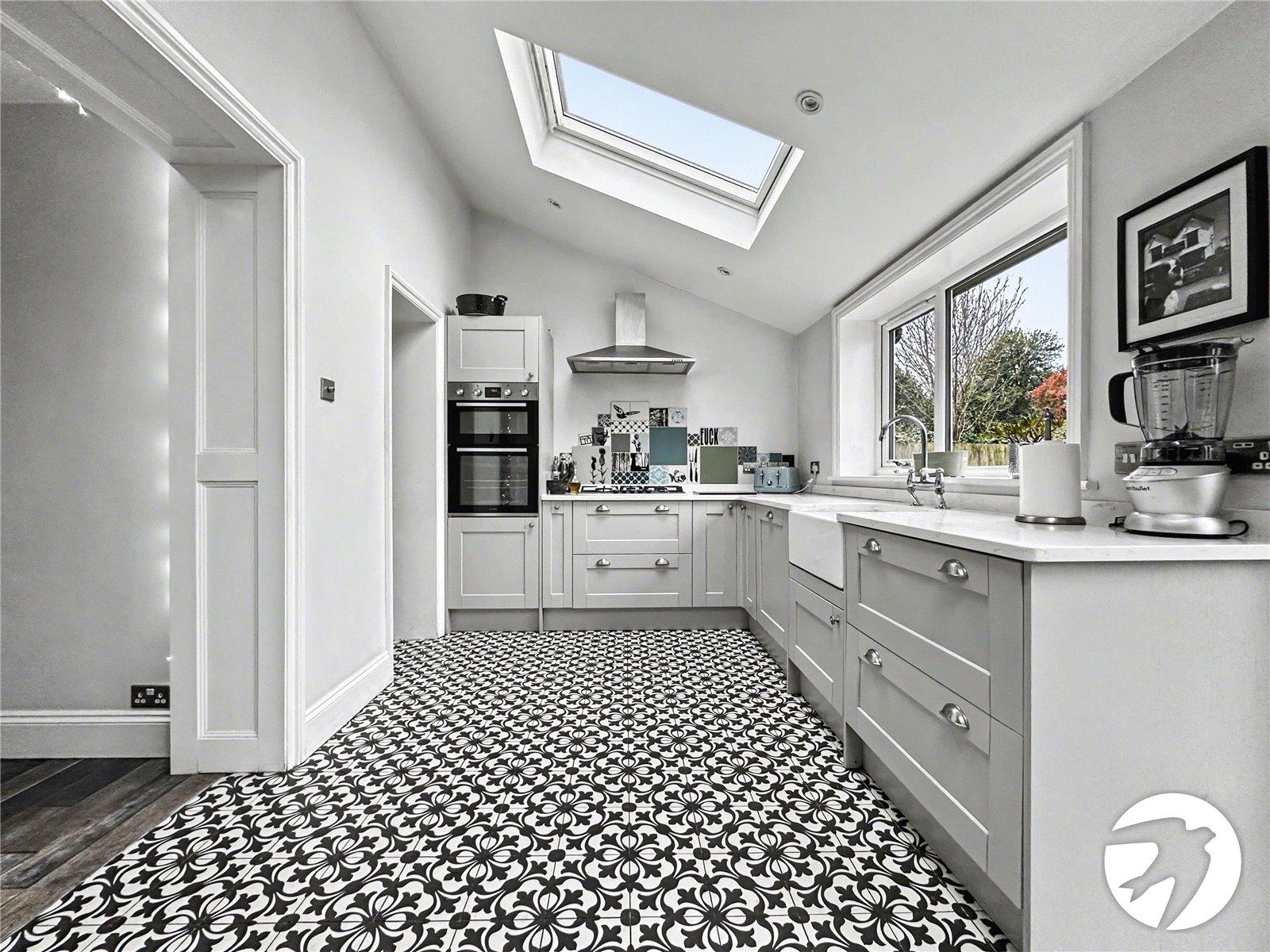 3 bedroom house for sale in Rochester | Robinson Michael & Jackson