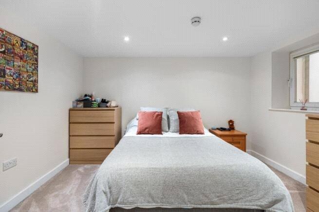 2 bedroom property for sale in Rochester | Robinson Michael & Jackson