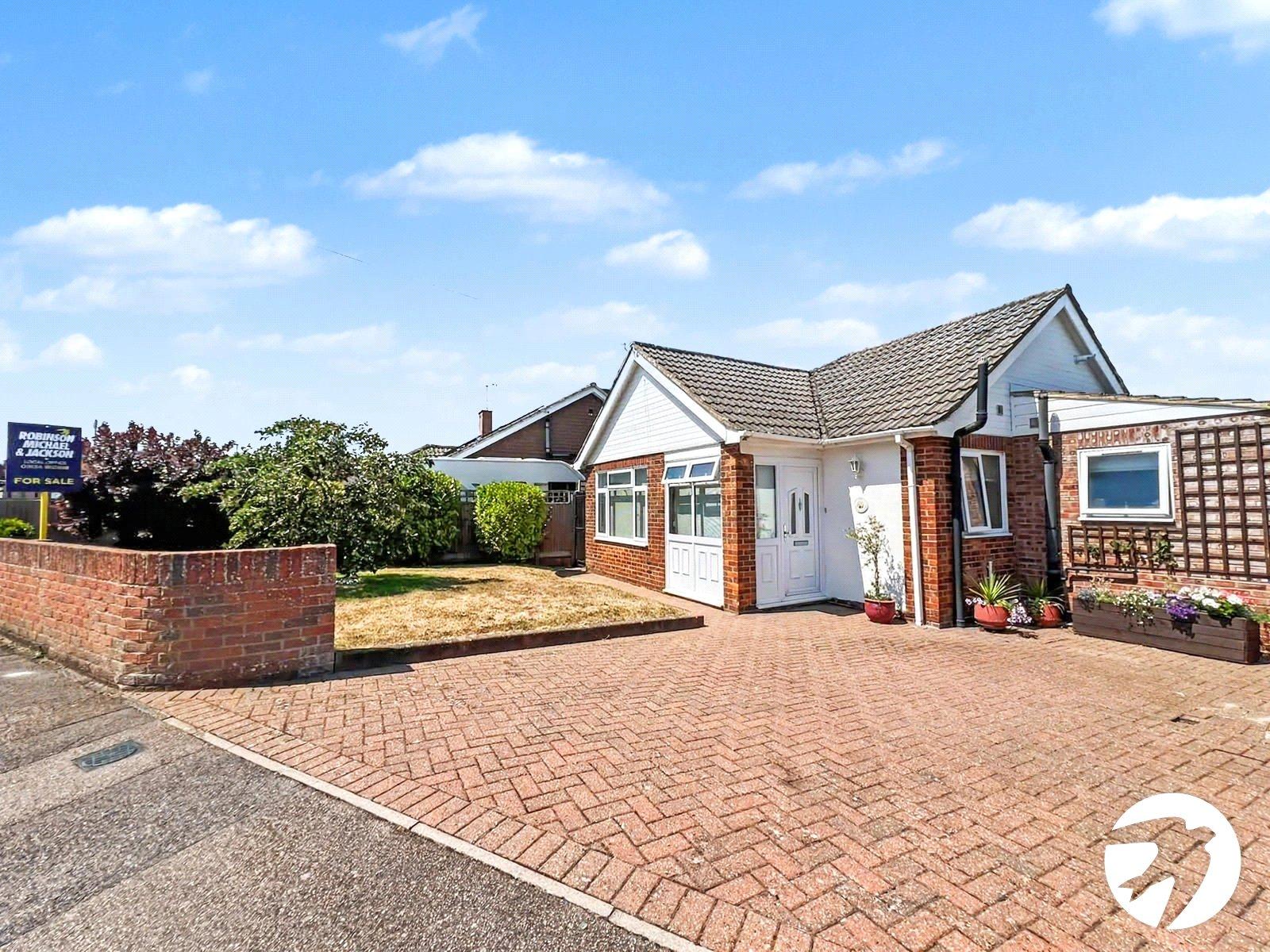 2 bedroom bungalow for sale in Rochester | Robinson Michael & Jackson