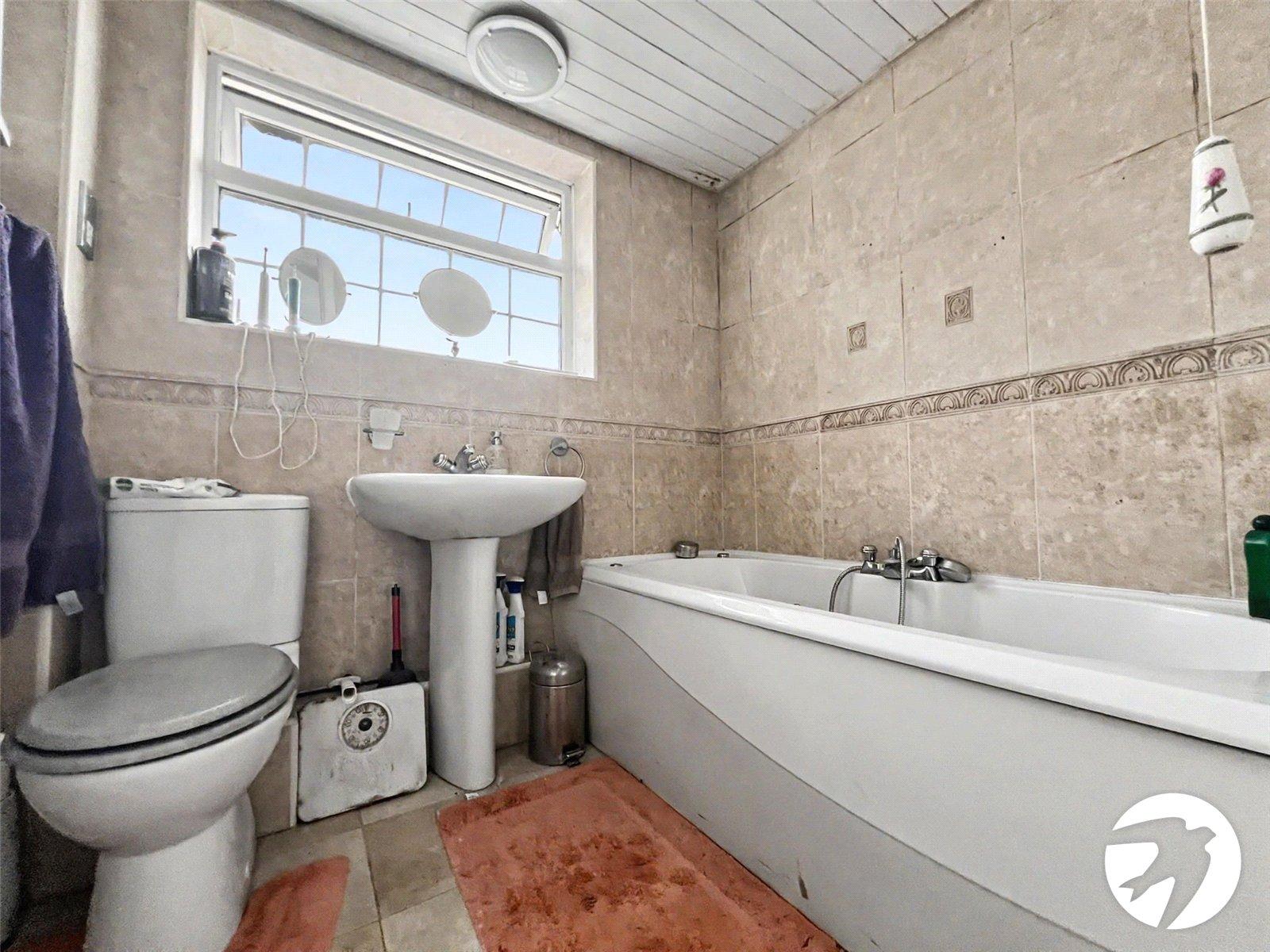 4 bedroom house for sale in Chatham | Robinson Michael & Jackson