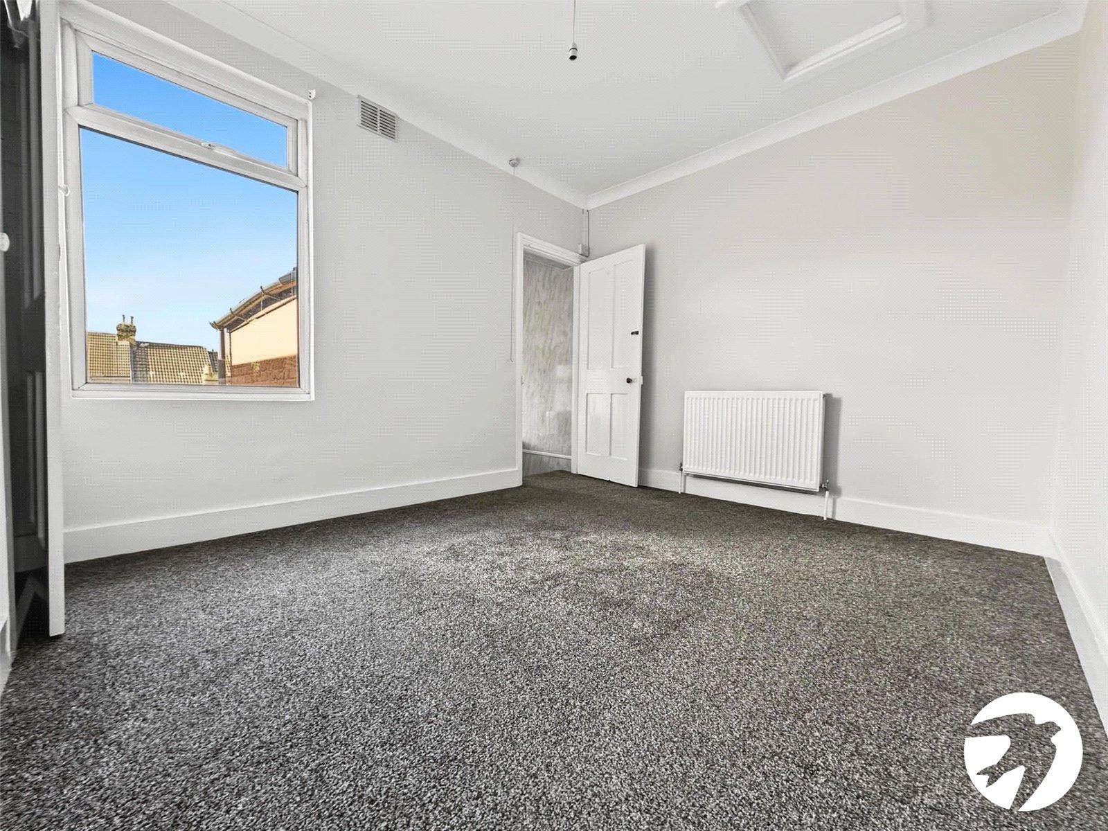2 bedroom house for sale in Chatham | Robinson Michael & Jackson