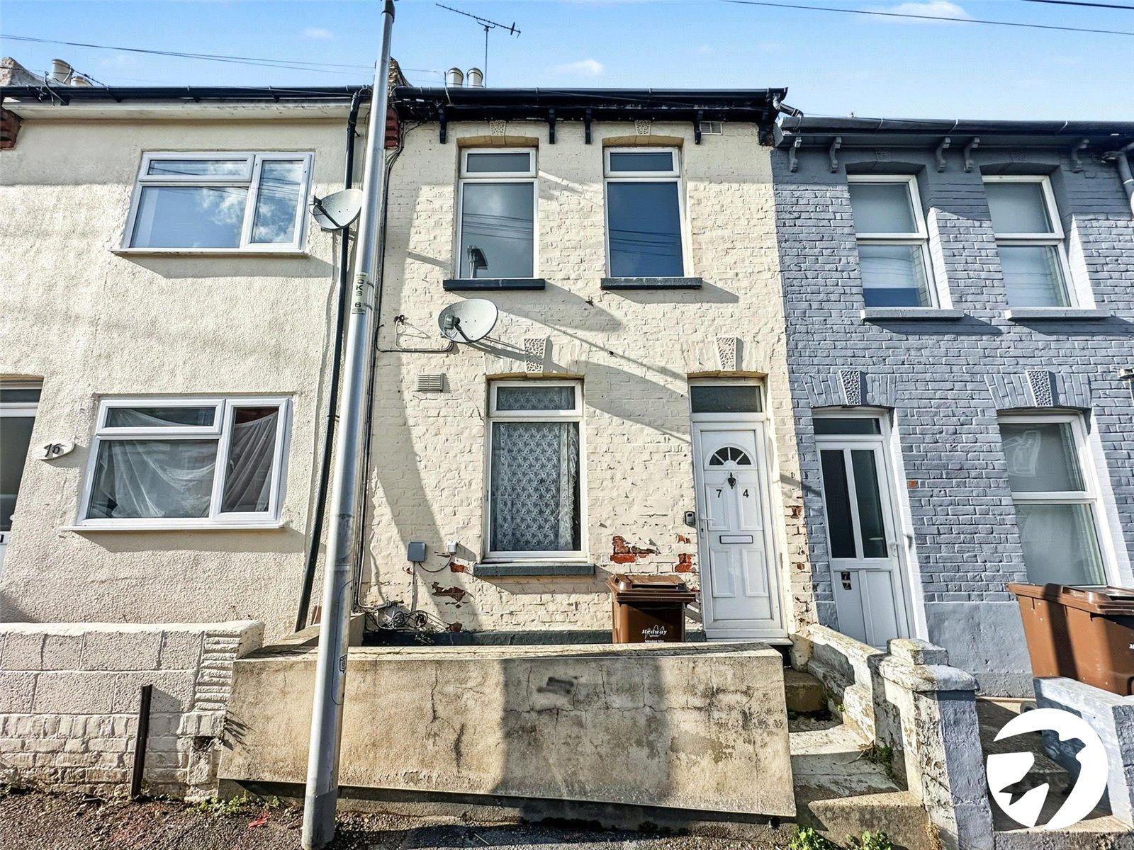 2 bedroom house for sale in Chatham | Robinson Michael & Jackson
