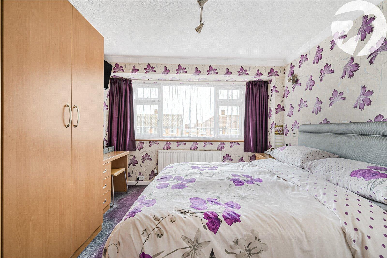 4 bedroom house for sale in Dartford | Robinson Jackson