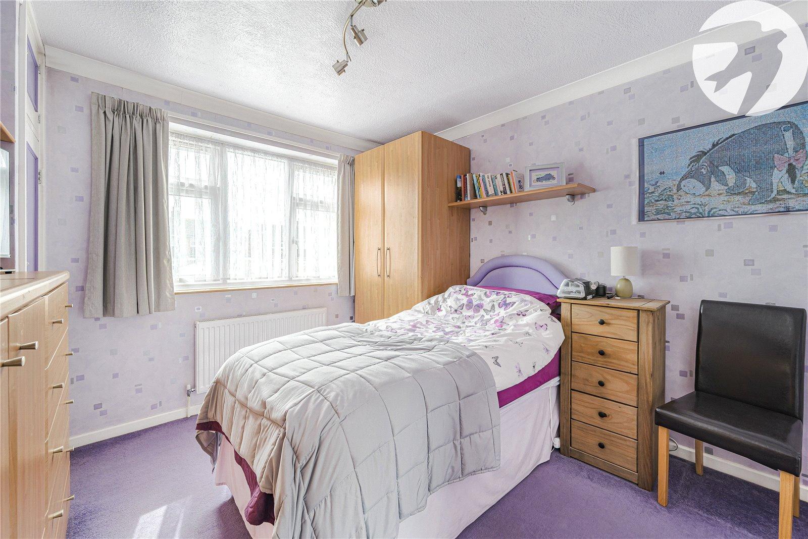 4 bedroom house for sale in Dartford | Robinson Jackson