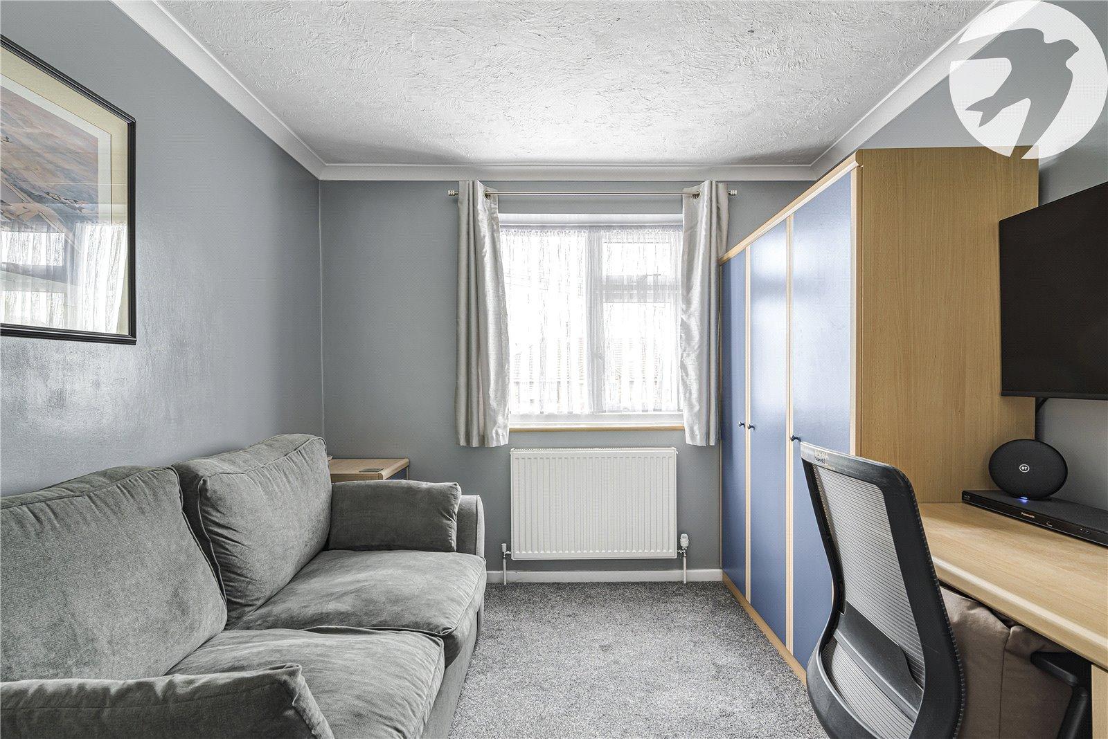 4 bedroom house for sale in Dartford | Robinson Jackson