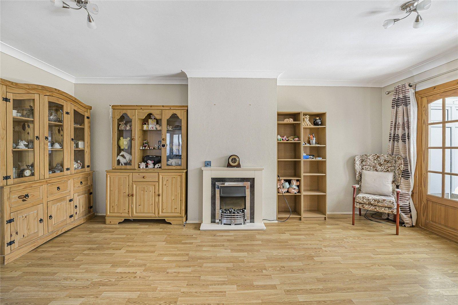 2 bedroom property for sale in Dartford | Robinson Jackson