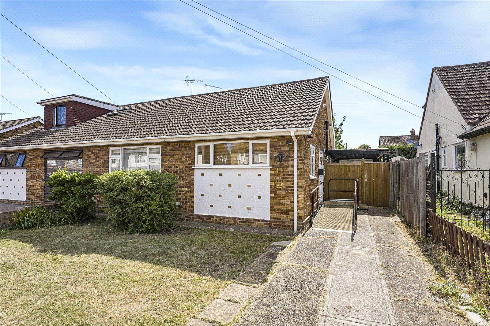 2 bedroom property for sale in Dartford | Robinson Jackson