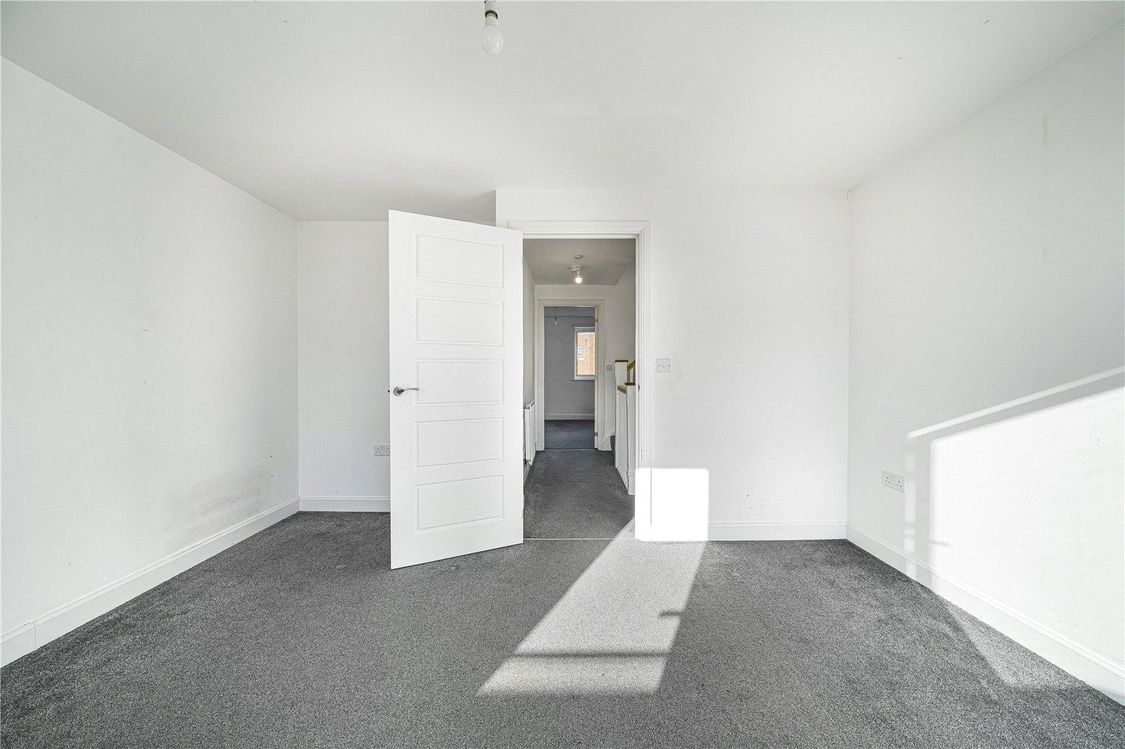 4 bedroom house for sale in Dartford | Robinson Jackson