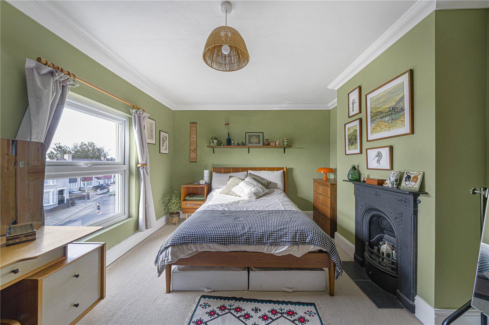3 bedroom house for sale in Dartford | Robinson Jackson