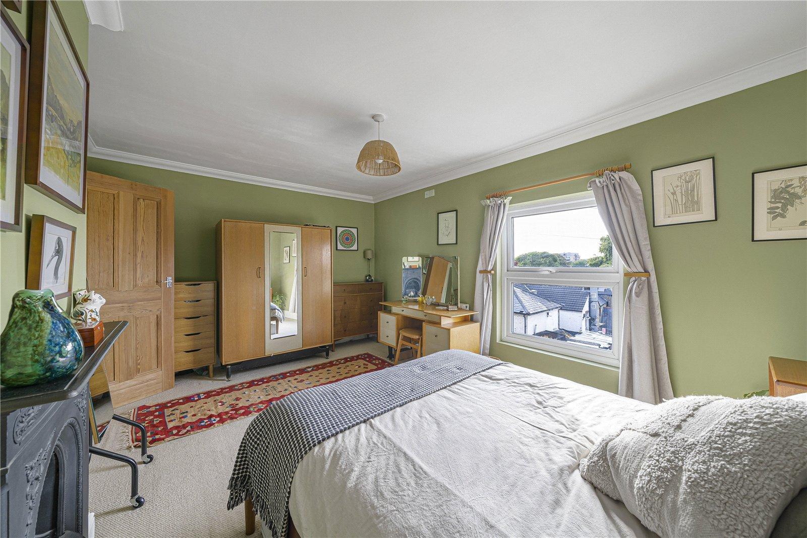 3 bedroom house for sale in Dartford | Robinson Jackson