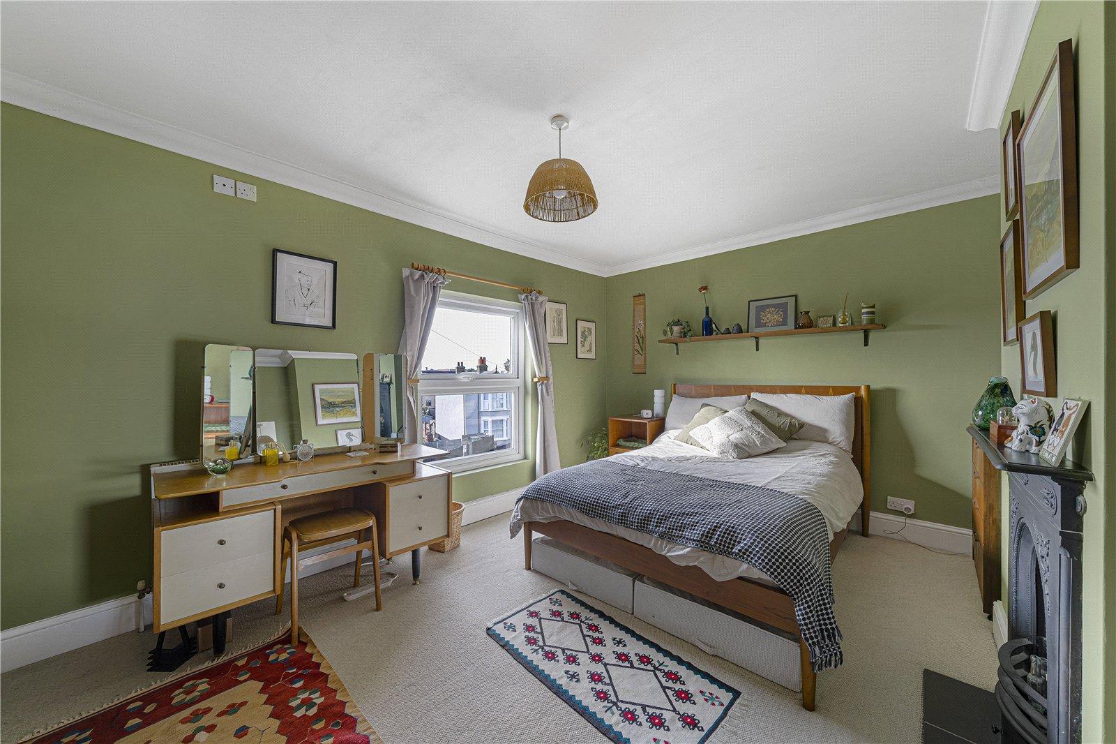 3 bedroom house for sale in Dartford | Robinson Jackson