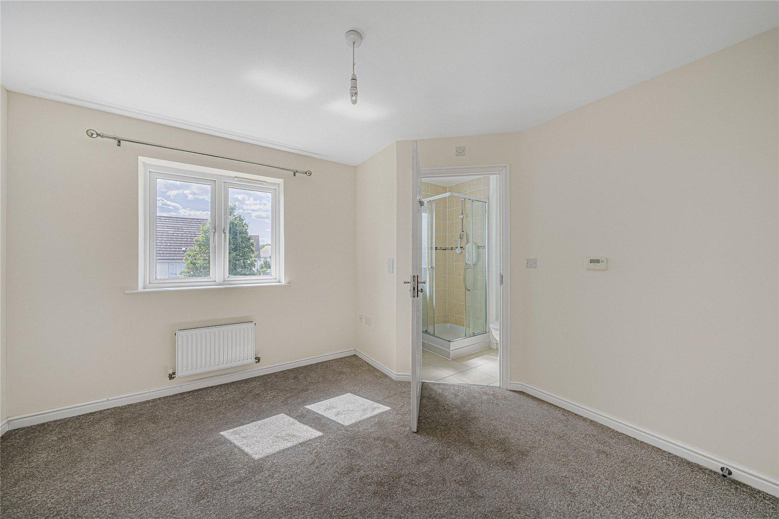 2 bedroom house for sale in Dartford | Robinson Jackson
