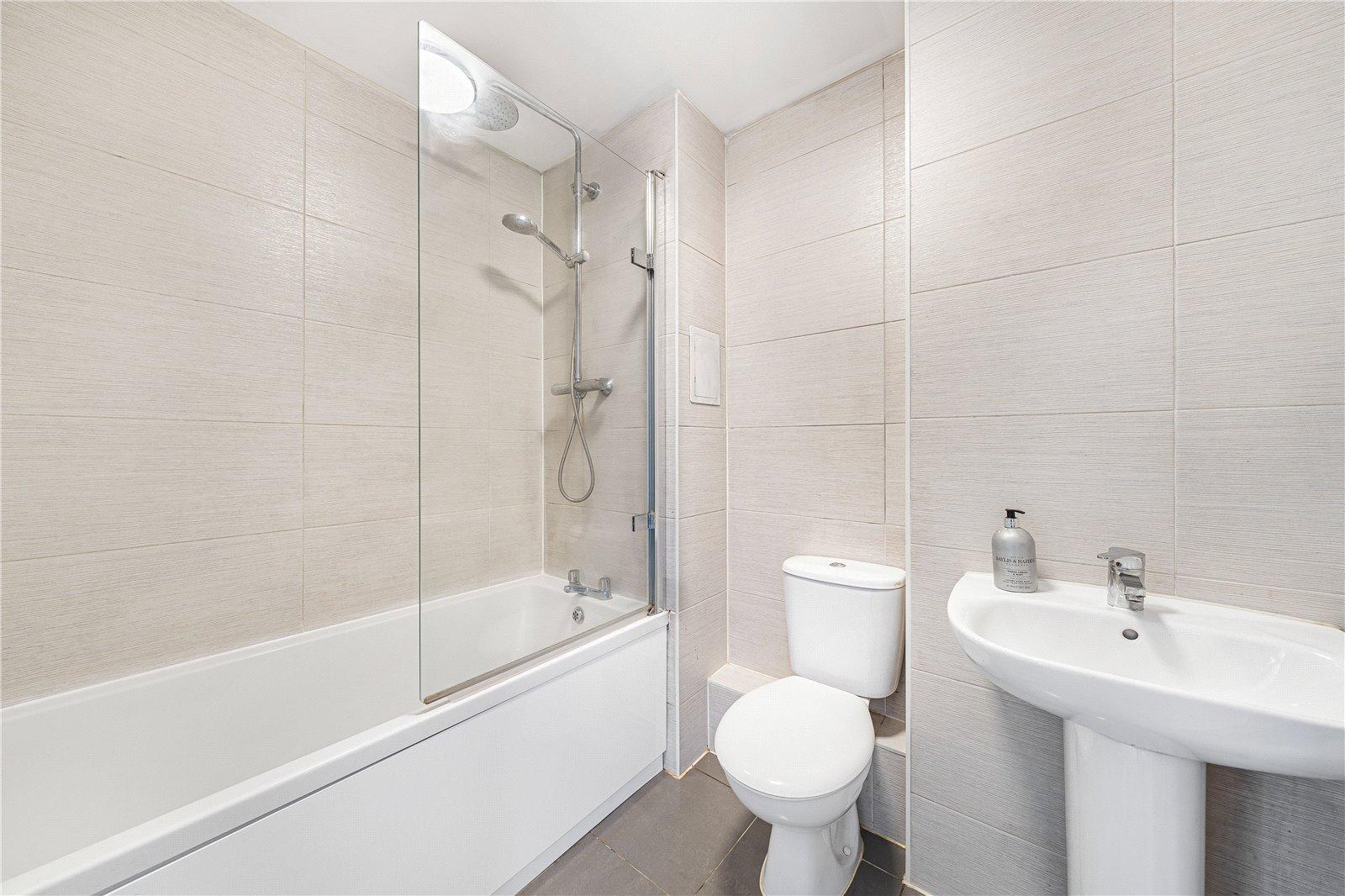 3 bedroom house for sale in Dartford | Robinson Jackson