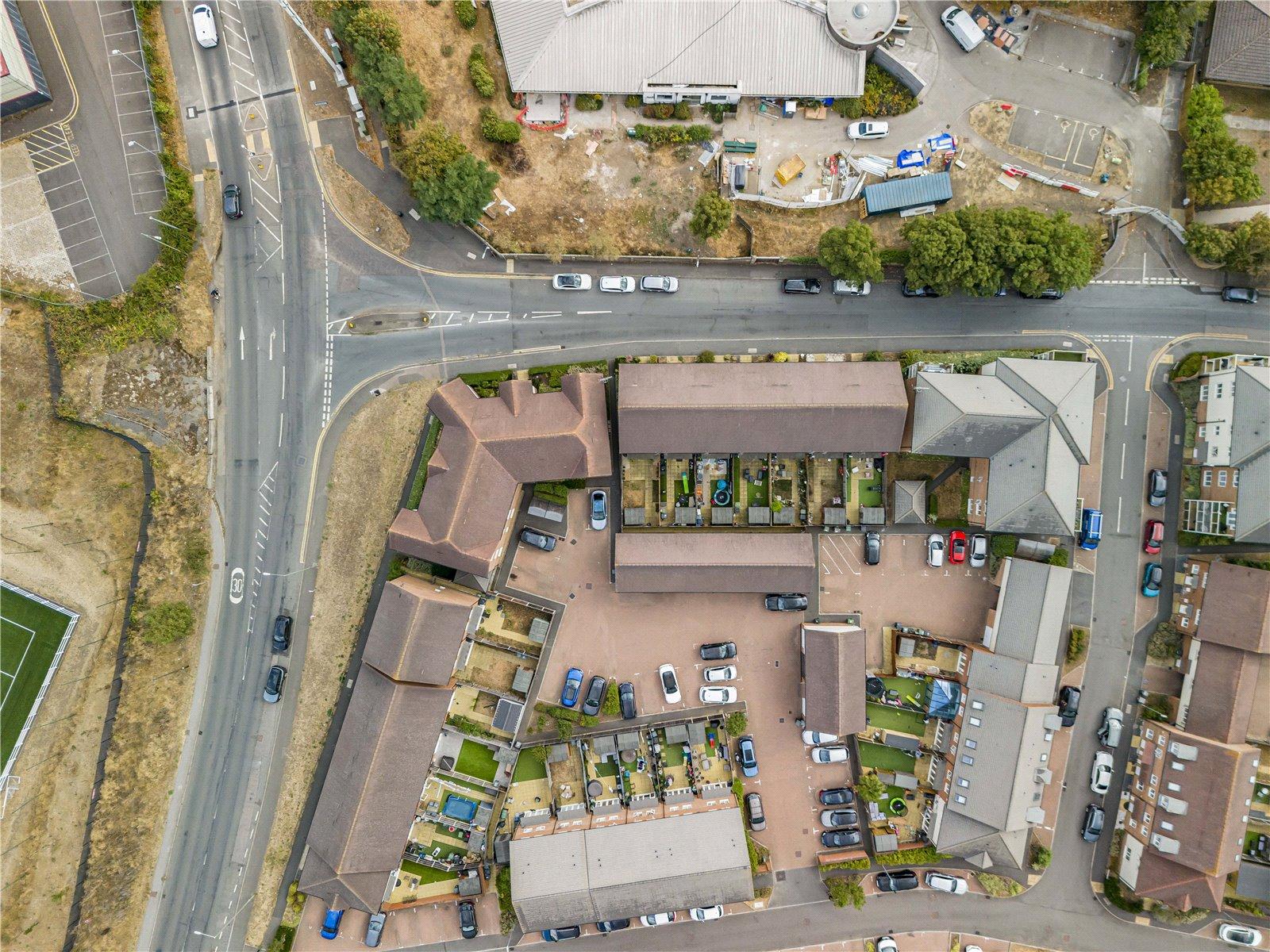 2 bedroom property for sale in Dartford | Robinson Jackson