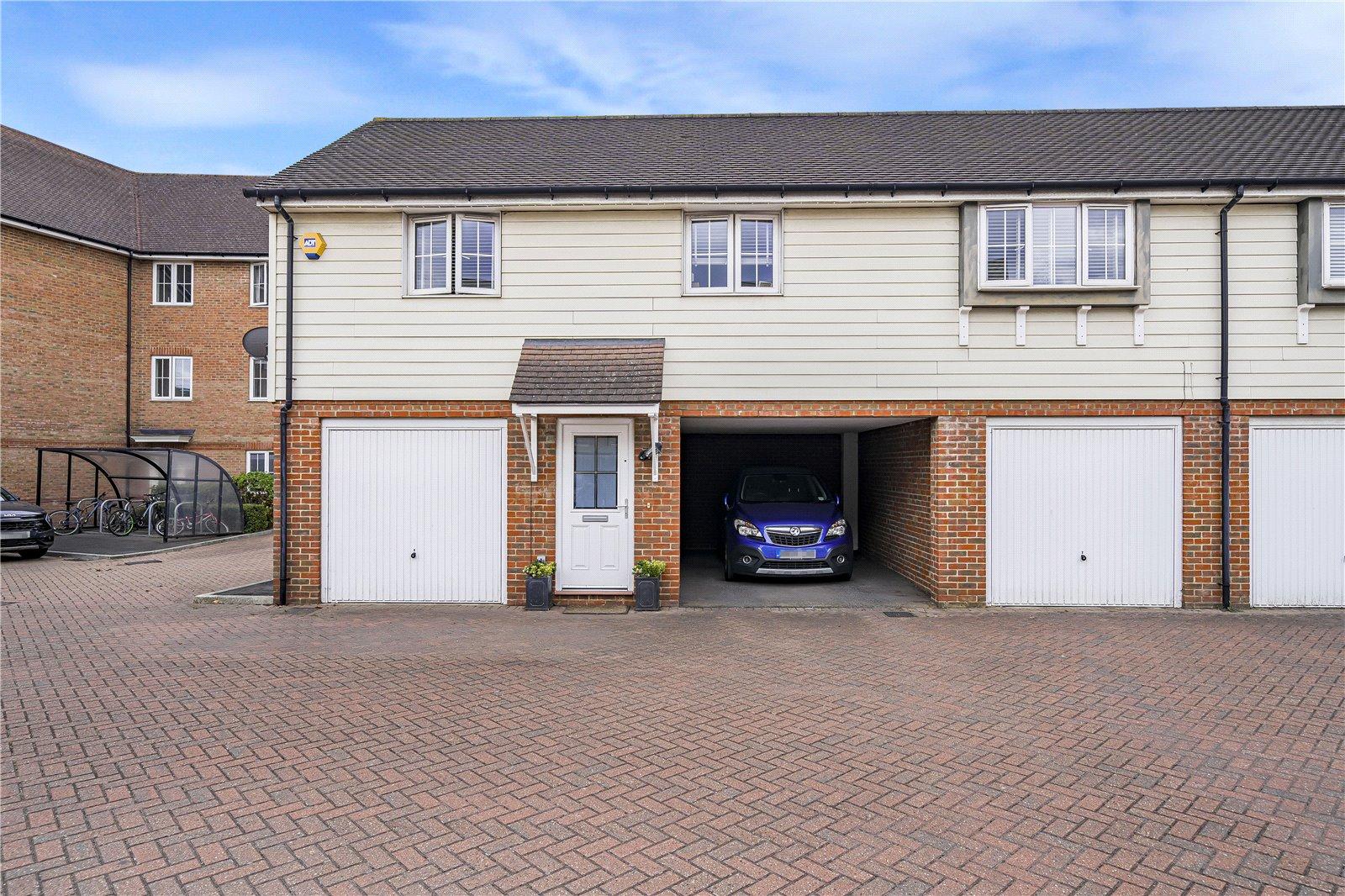 2 bedroom property for sale in Dartford | Robinson Jackson