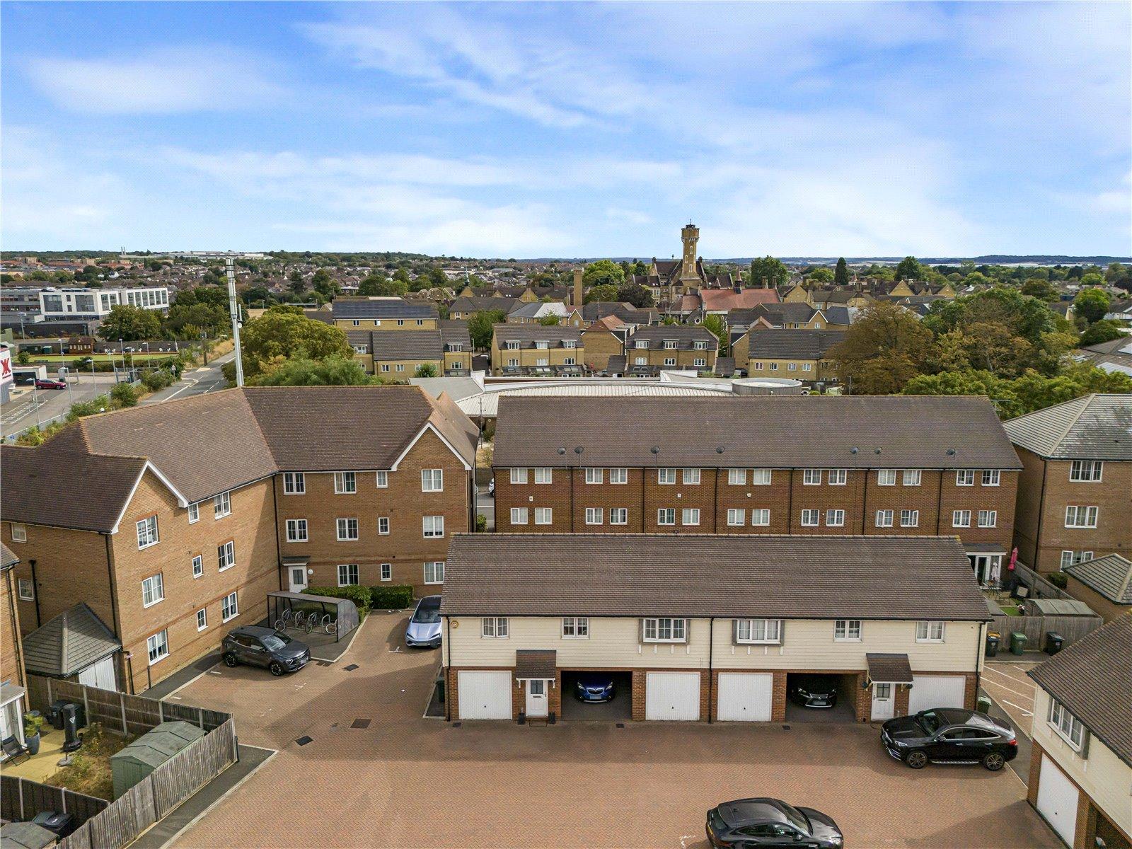2 bedroom property for sale in Dartford | Robinson Jackson