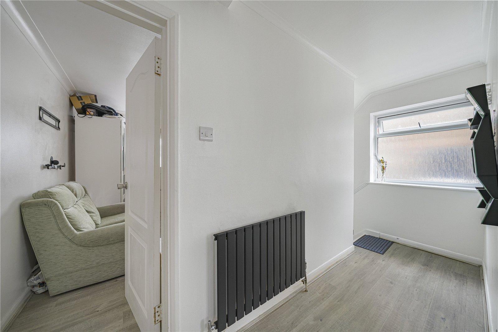 2 bedroom property for sale in Dartford | Robinson Jackson