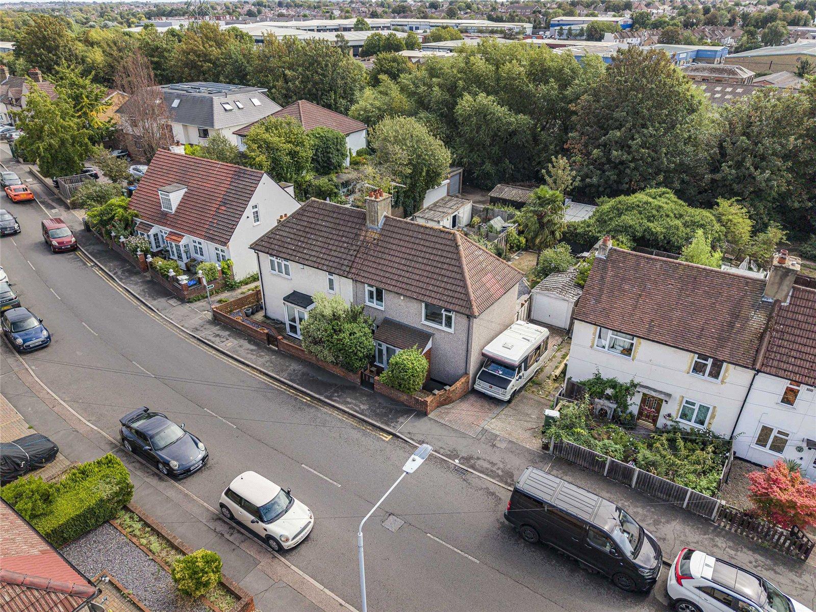 3 bedroom house for sale in Crayford | Robinson Jackson