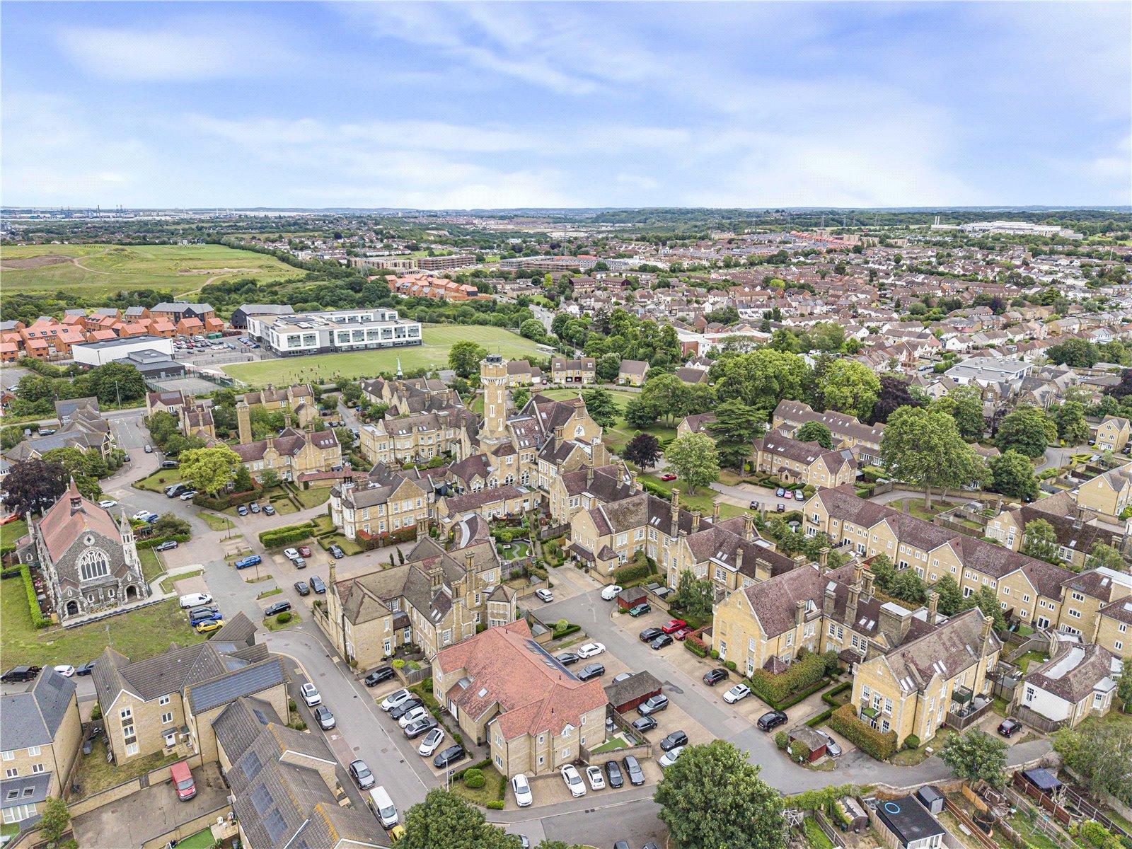 3 bedroom property for sale in Dartford | Robinson Jackson