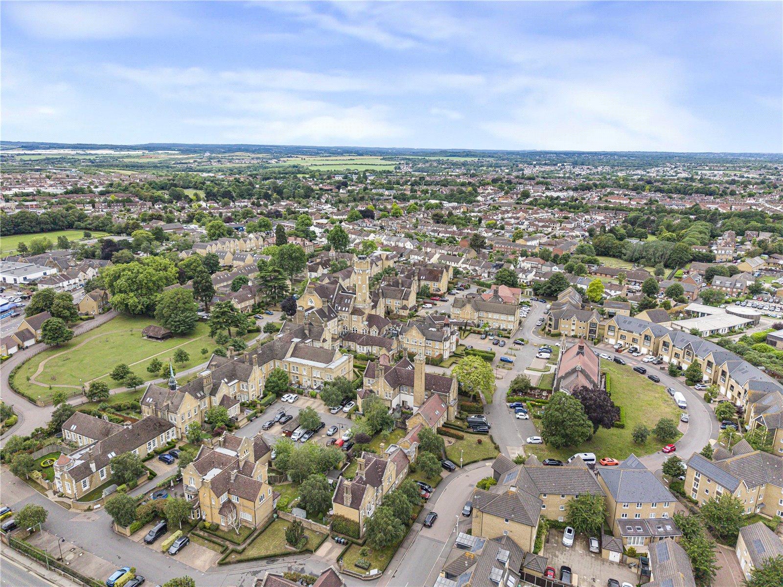 3 bedroom property for sale in Dartford | Robinson Jackson
