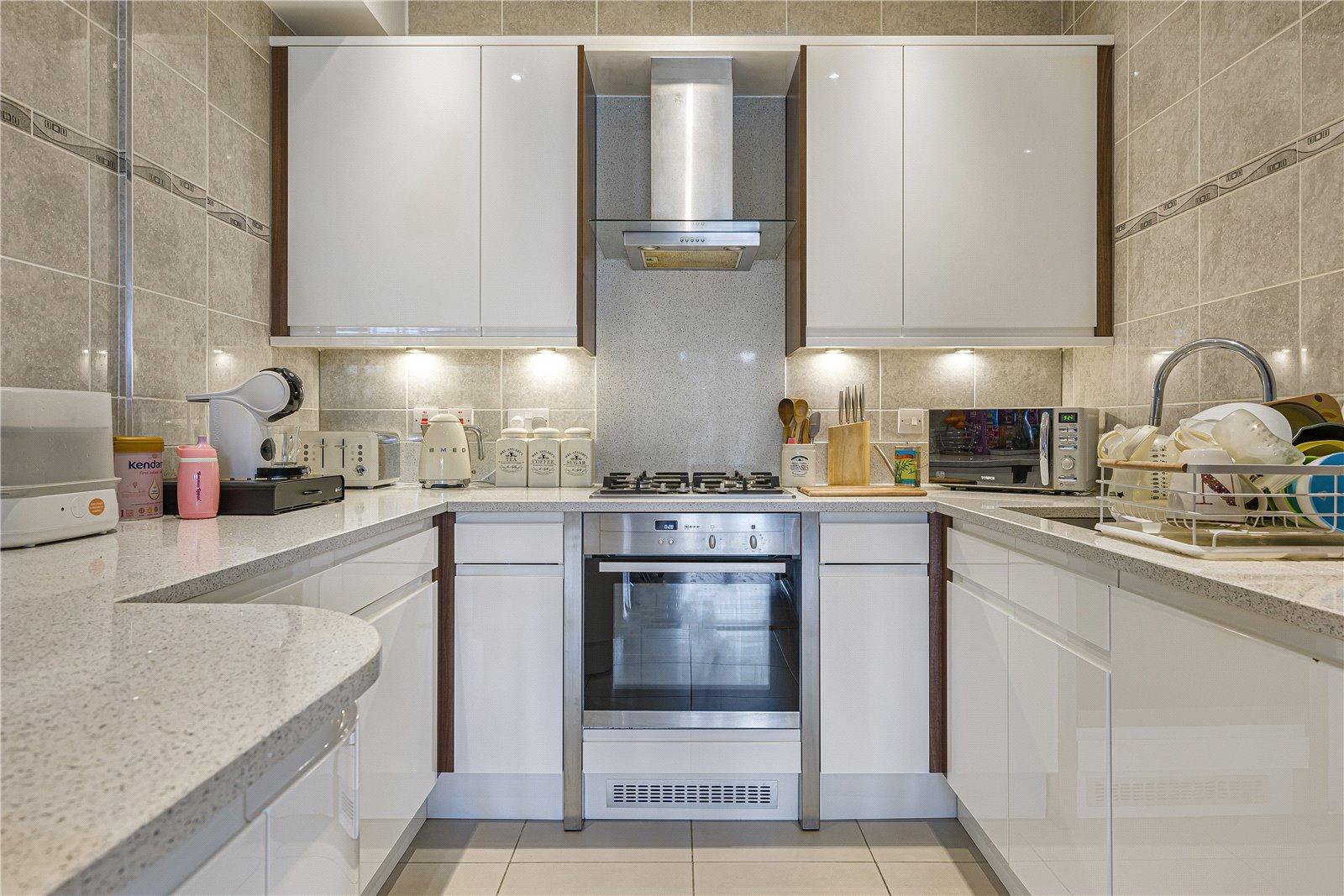 3 bedroom property for sale in Dartford | Robinson Jackson