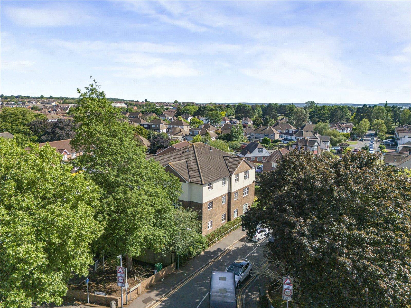 2 bedroom property for sale in Dartford | Robinson Jackson