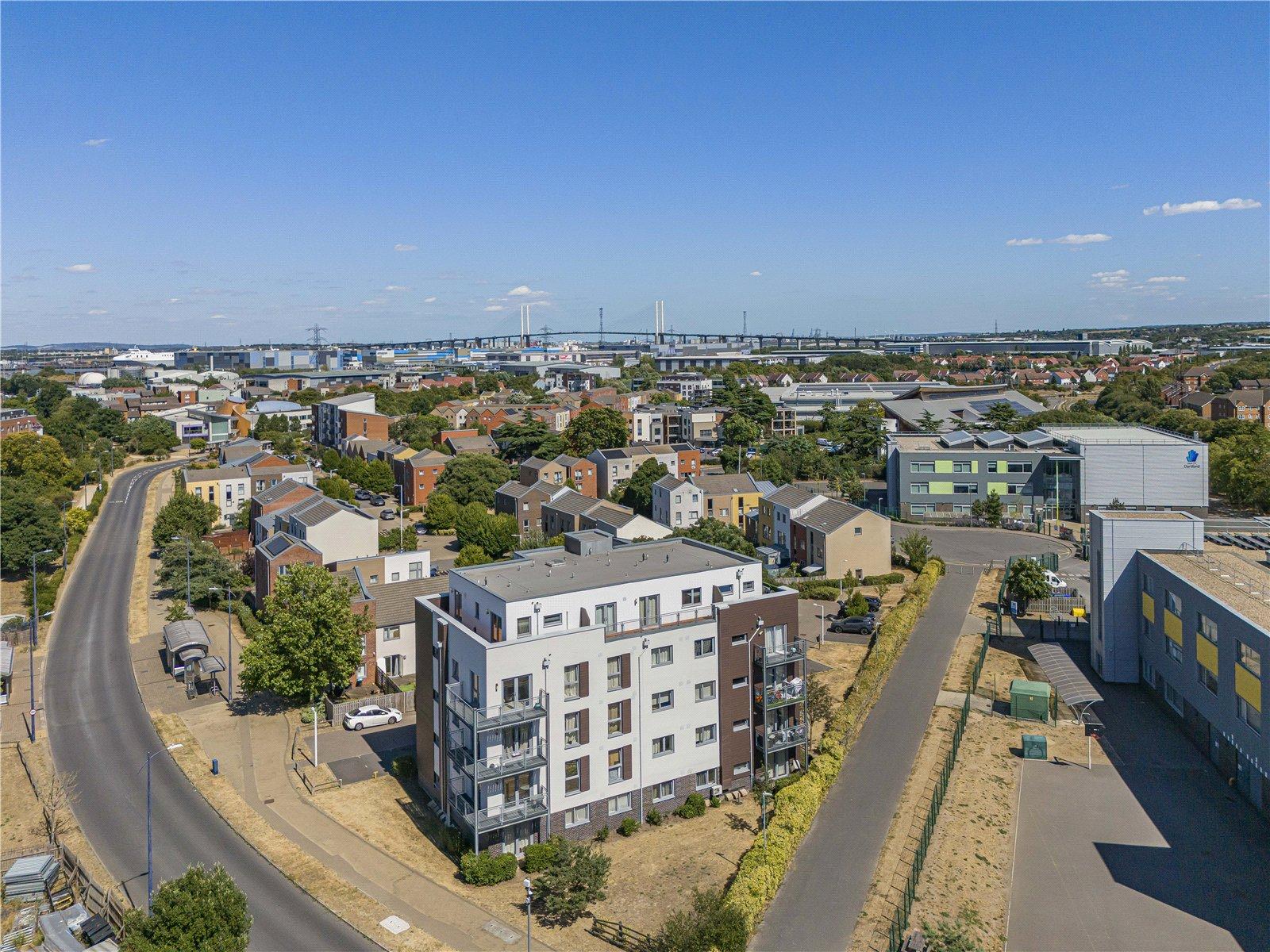 2 bedroom property for sale in Dartford | Robinson Jackson