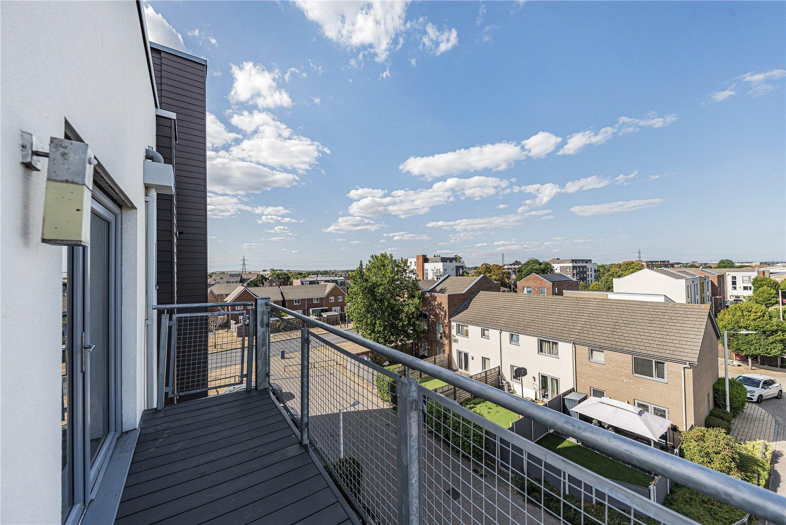 2 bedroom property for sale in Dartford | Robinson Jackson