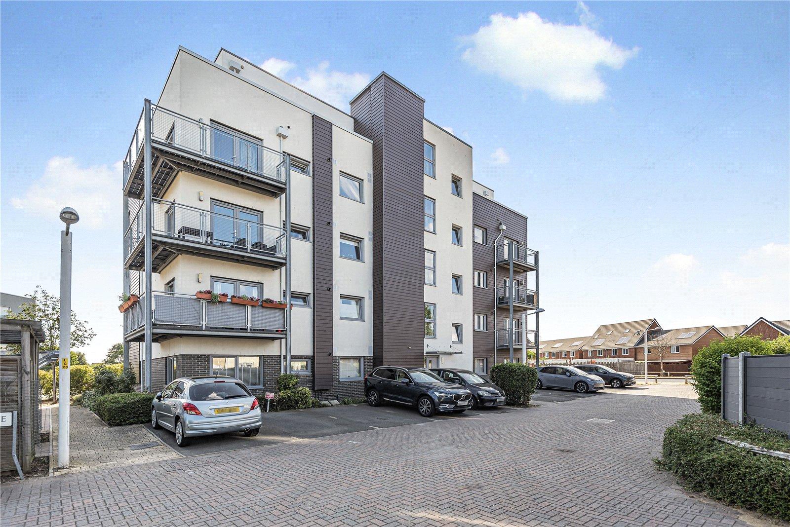 2 bedroom property for sale in Dartford | Robinson Jackson