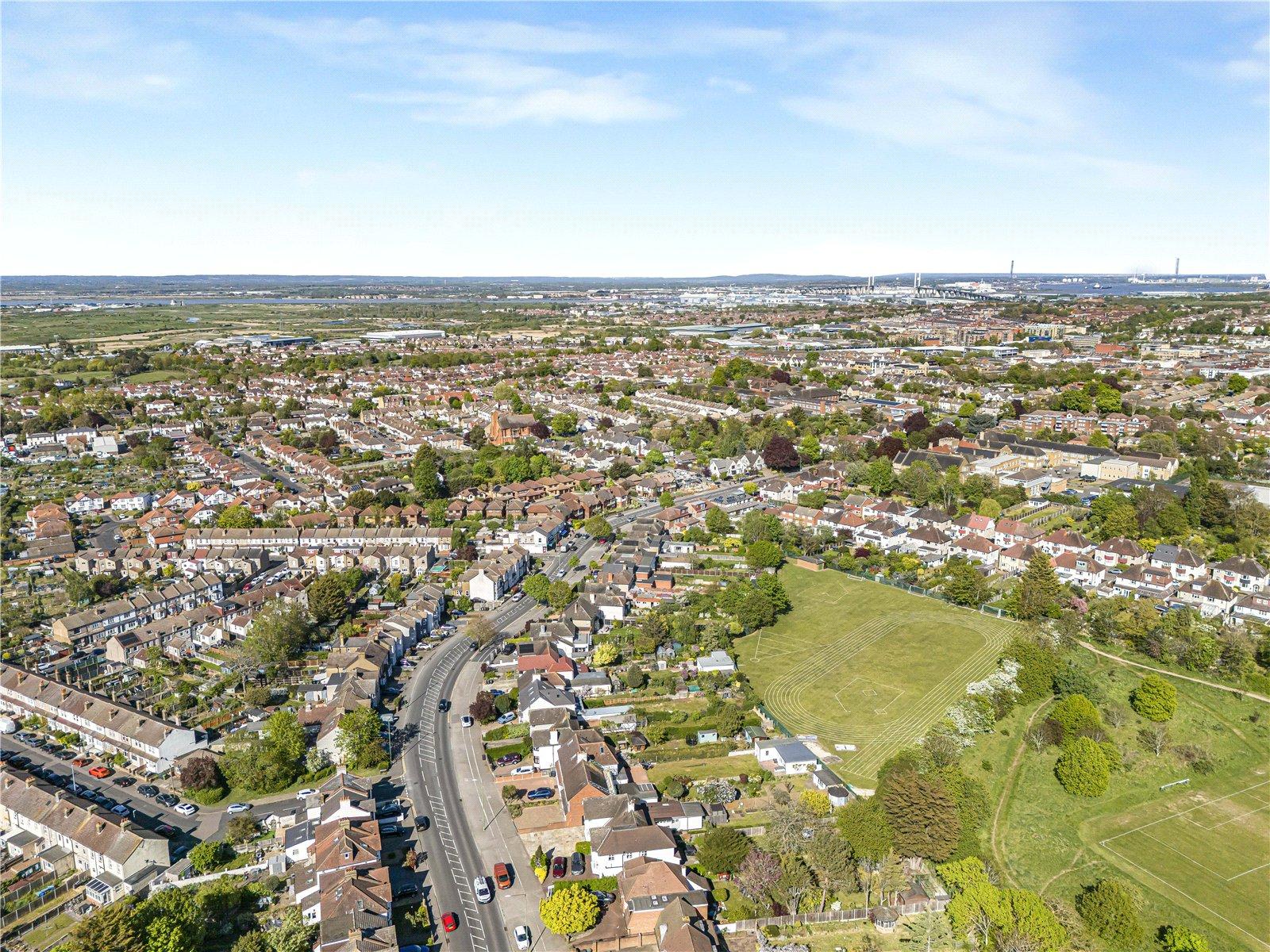 3 bedroom house for sale in West Dartford | Robinson Jackson