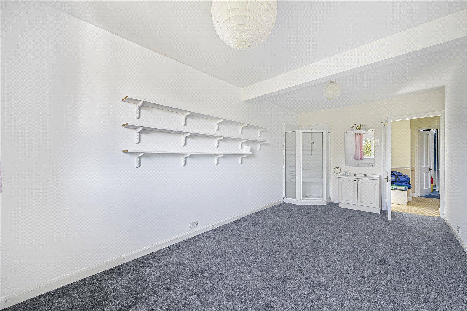 3 bedroom house for sale in West Dartford | Robinson Jackson