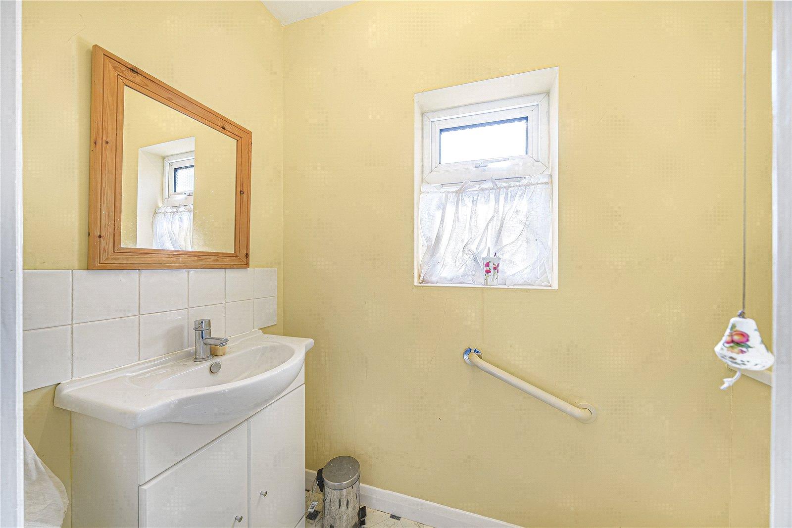 3 bedroom house for sale in West Dartford | Robinson Jackson