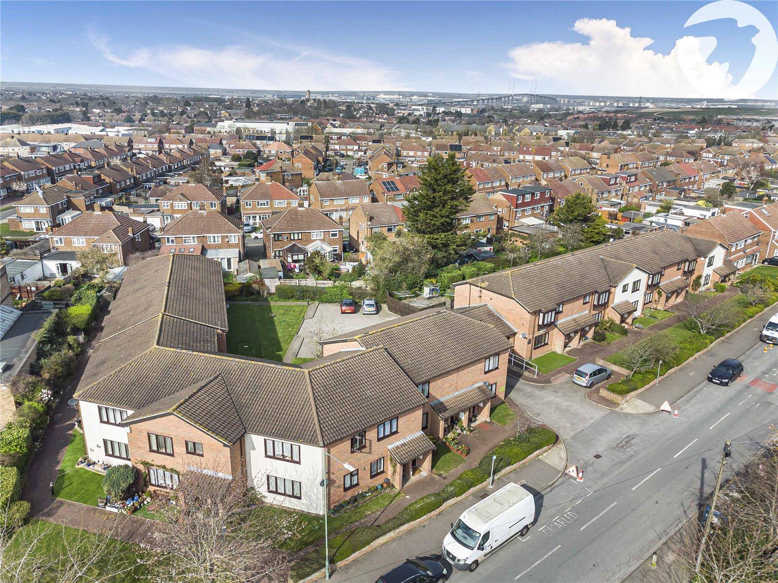 2 bedroom property for sale in Dartford | Robinson Jackson