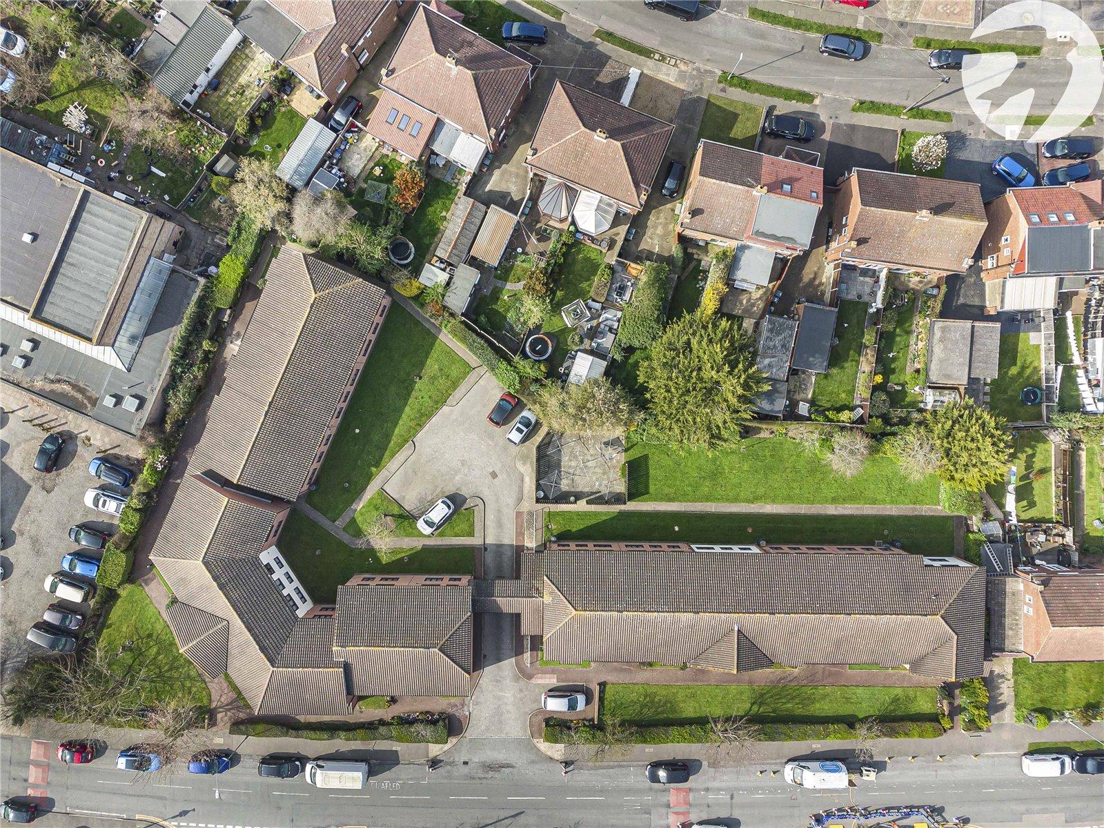 2 bedroom property for sale in Dartford | Robinson Jackson
