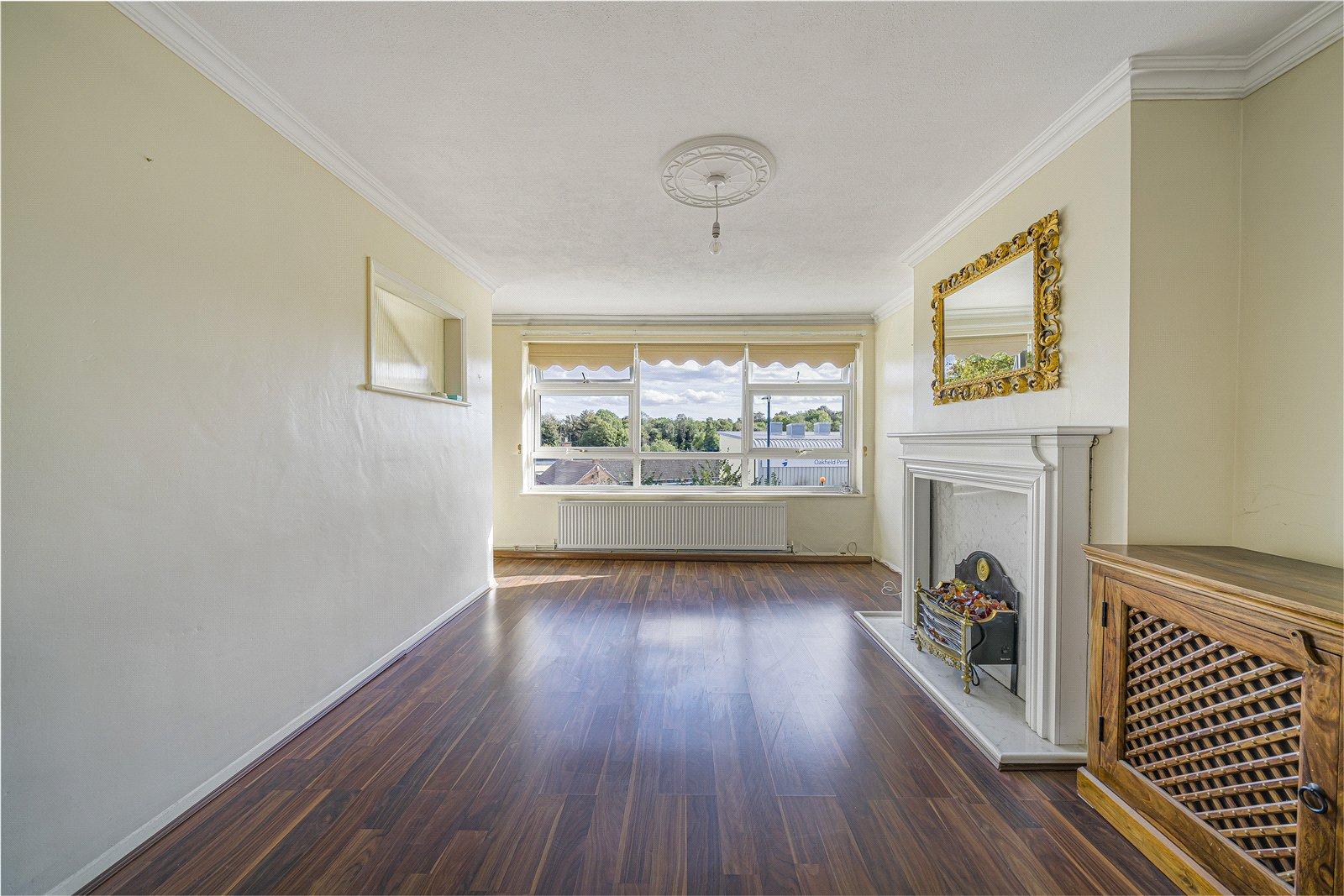 2 bedroom property for sale in Dartford | Robinson Jackson