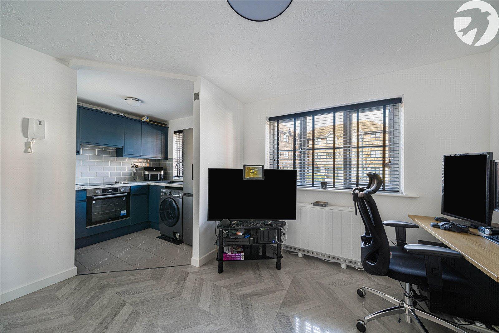 1 bedroom property for sale in Dartford | Robinson Jackson