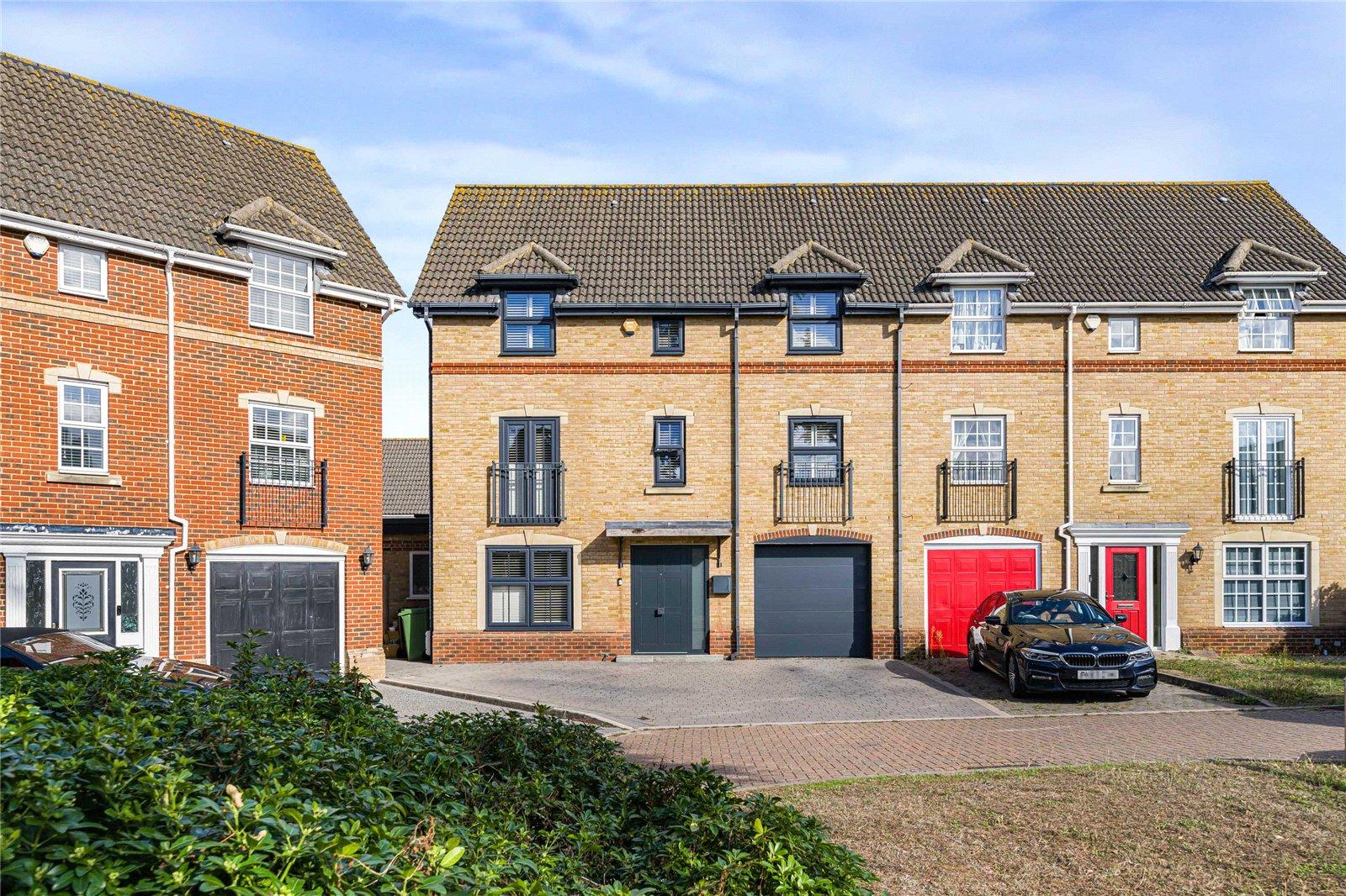 4 bedroom property for sale in Dartford | Robinson Jackson