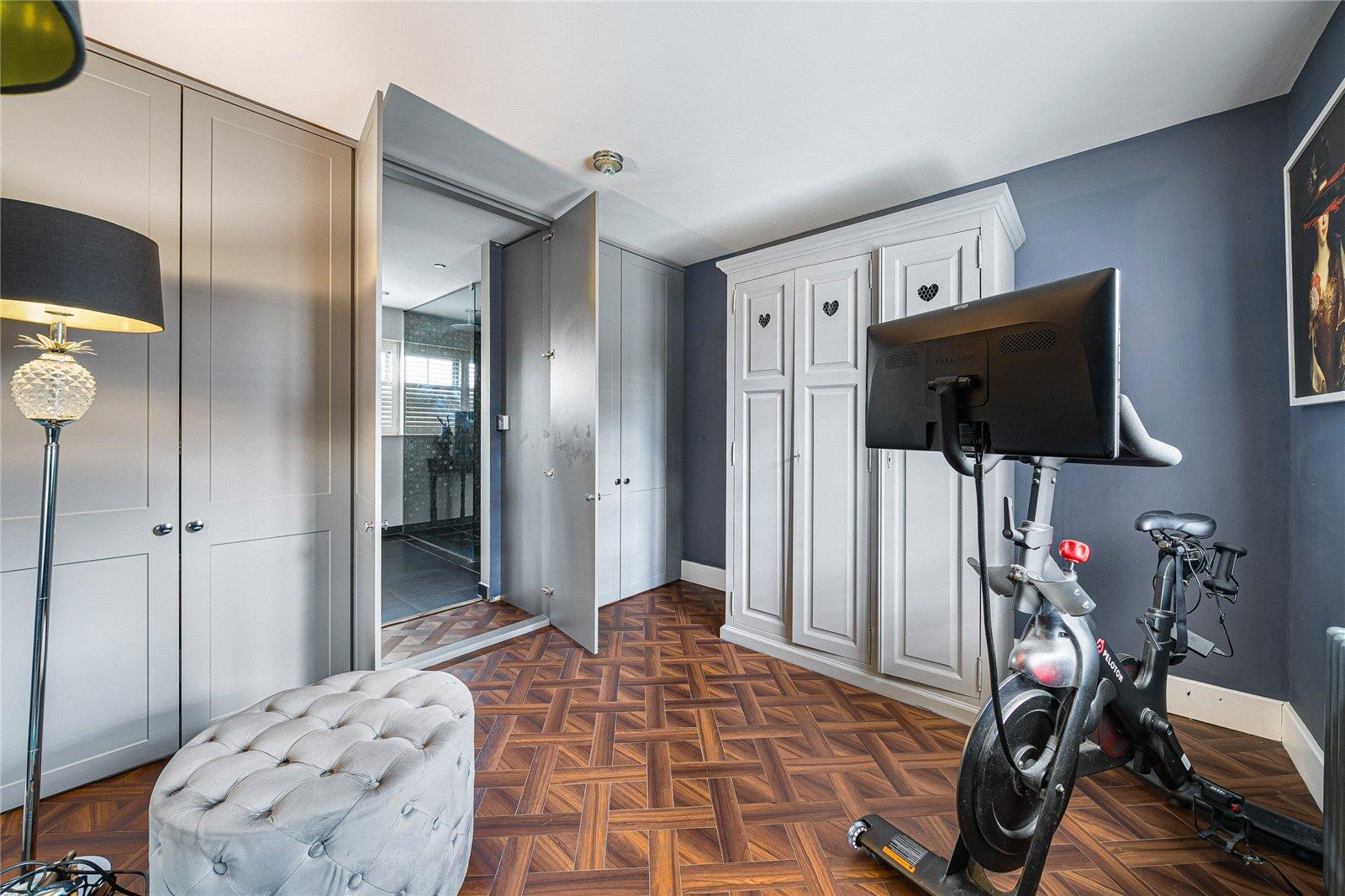 4 bedroom property for sale in Dartford | Robinson Jackson
