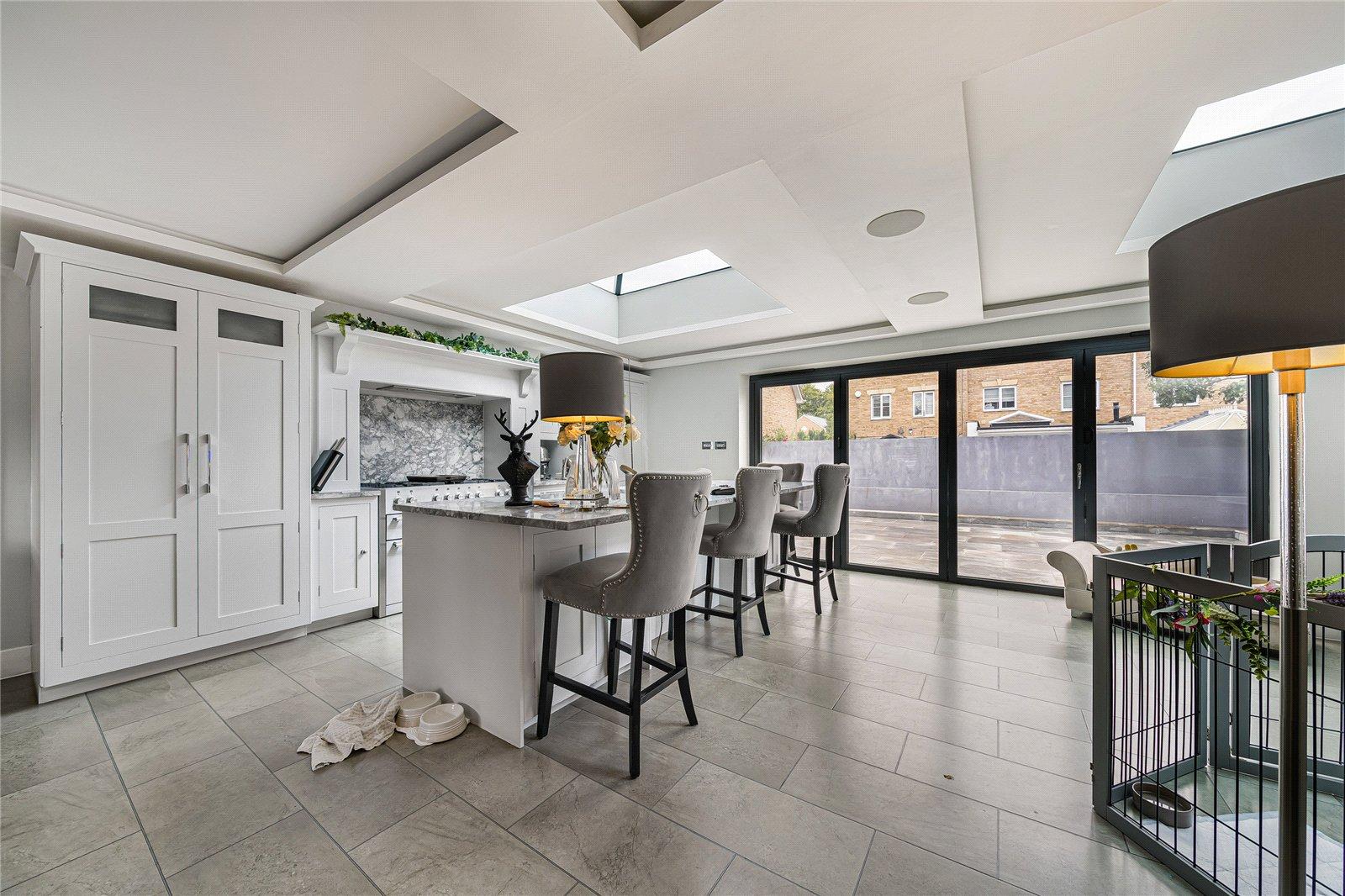 4 bedroom property for sale in Dartford | Robinson Jackson