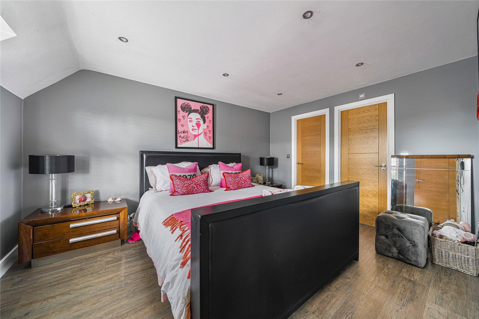 4 bedroom property for sale in Dartford | Robinson Jackson