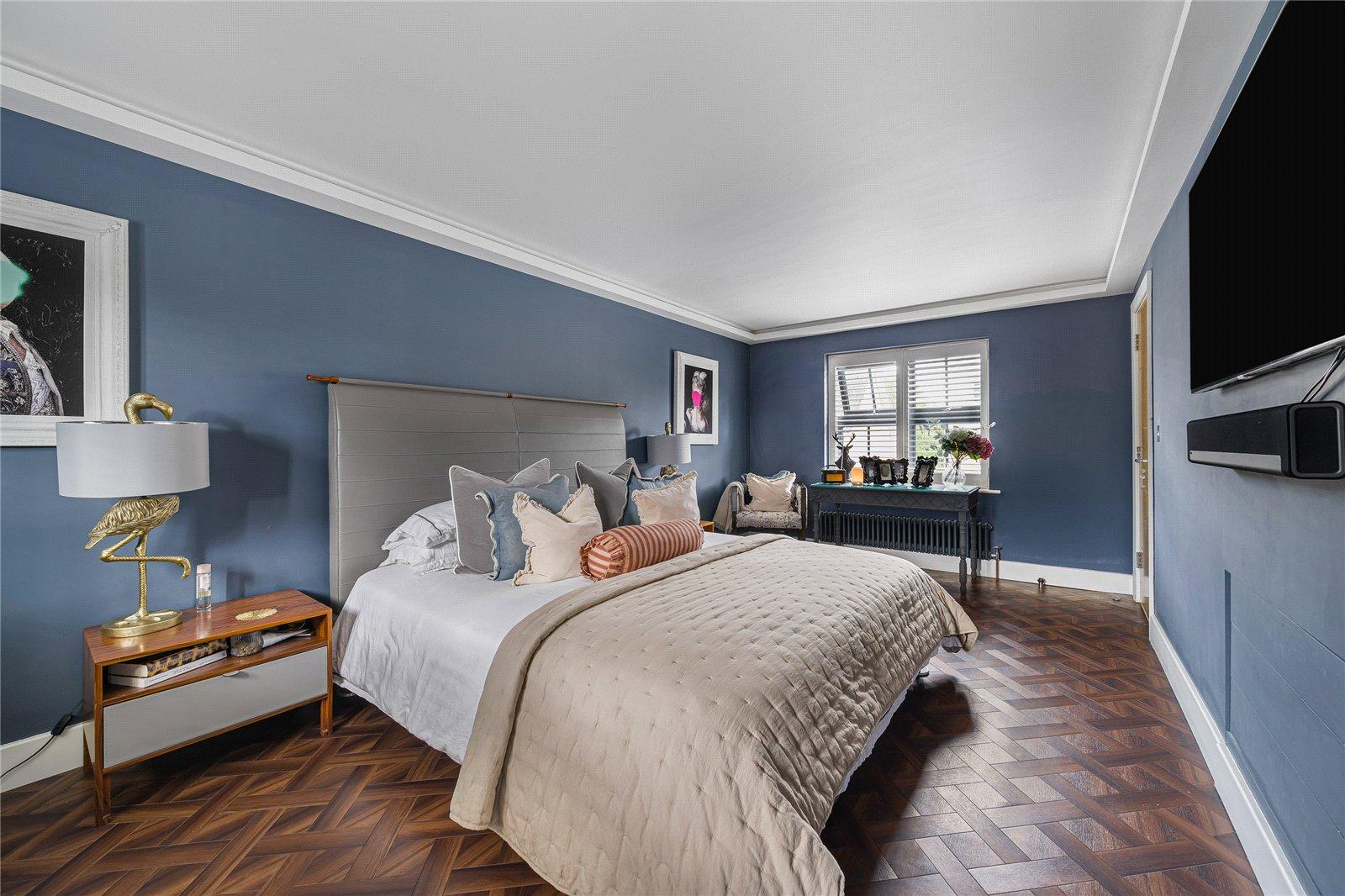 4 bedroom property for sale in Dartford | Robinson Jackson