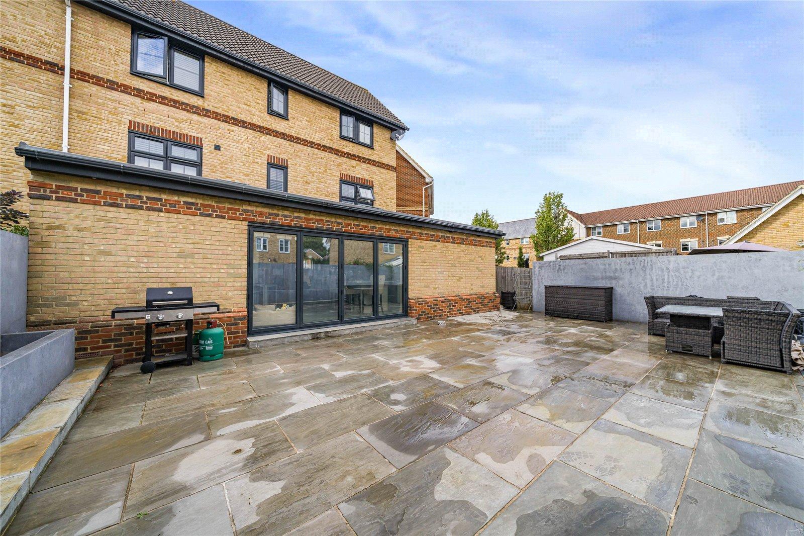 4 bedroom property for sale in Dartford | Robinson Jackson
