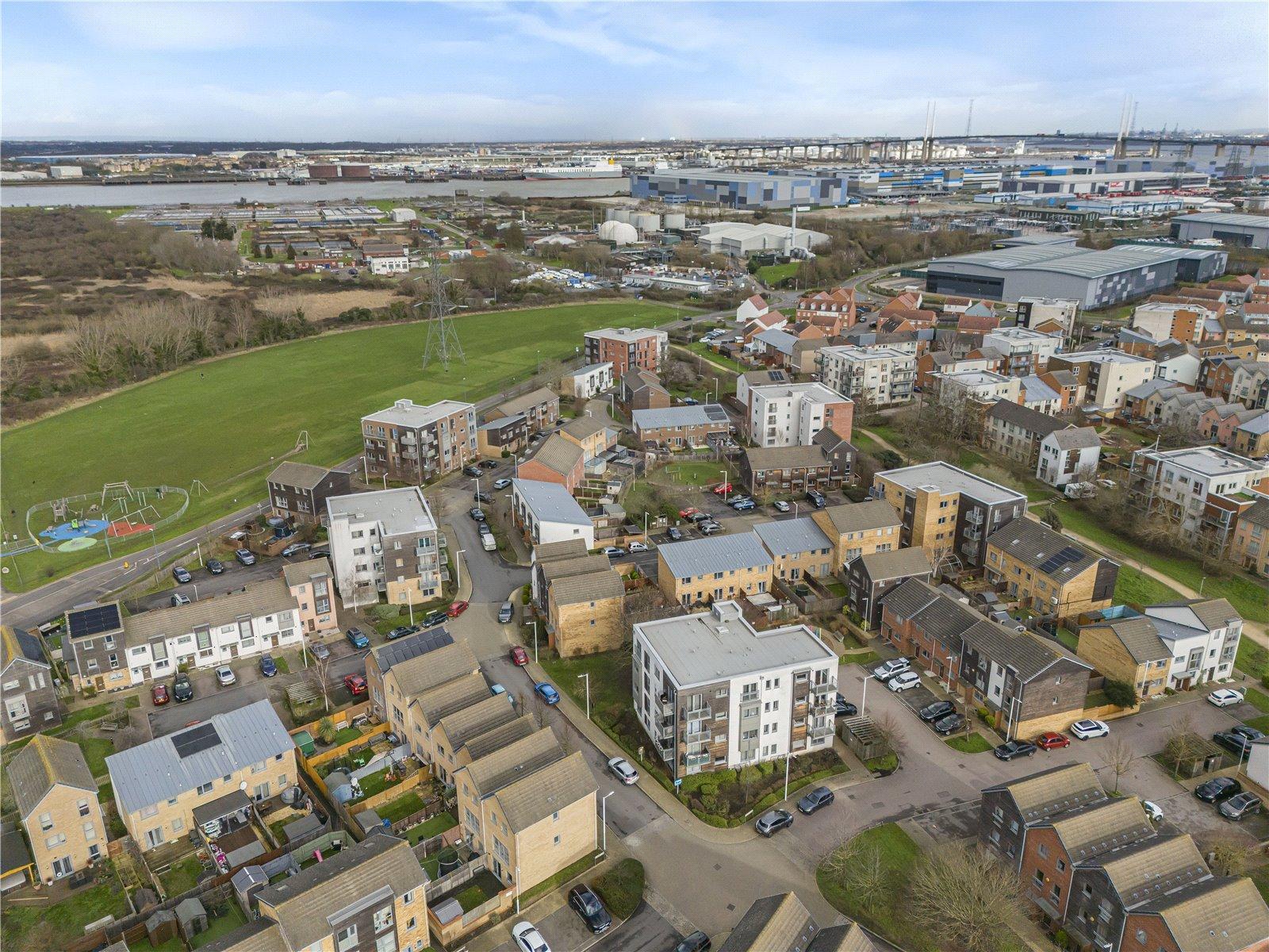 2 bedroom property for sale in Dartford | Robinson Jackson