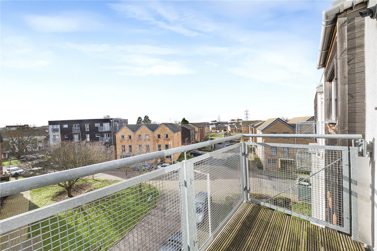 2 bedroom property for sale in Dartford | Robinson Jackson