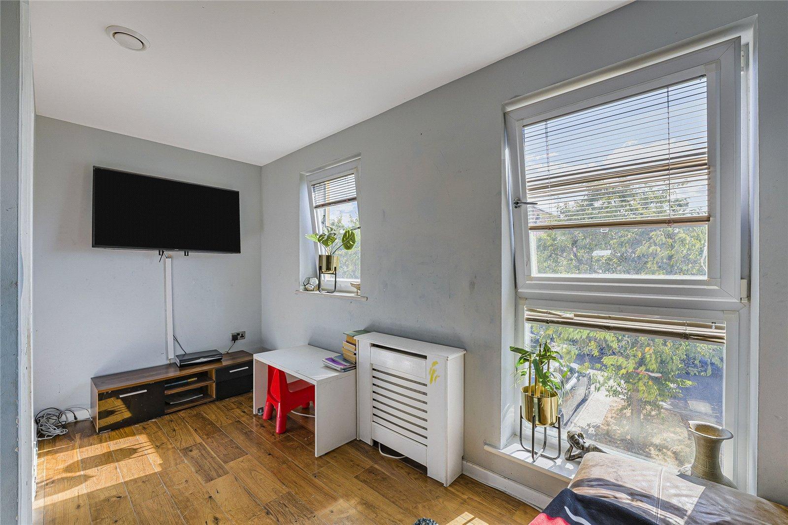 5 bedroom house for sale in Dartford | Robinson Jackson