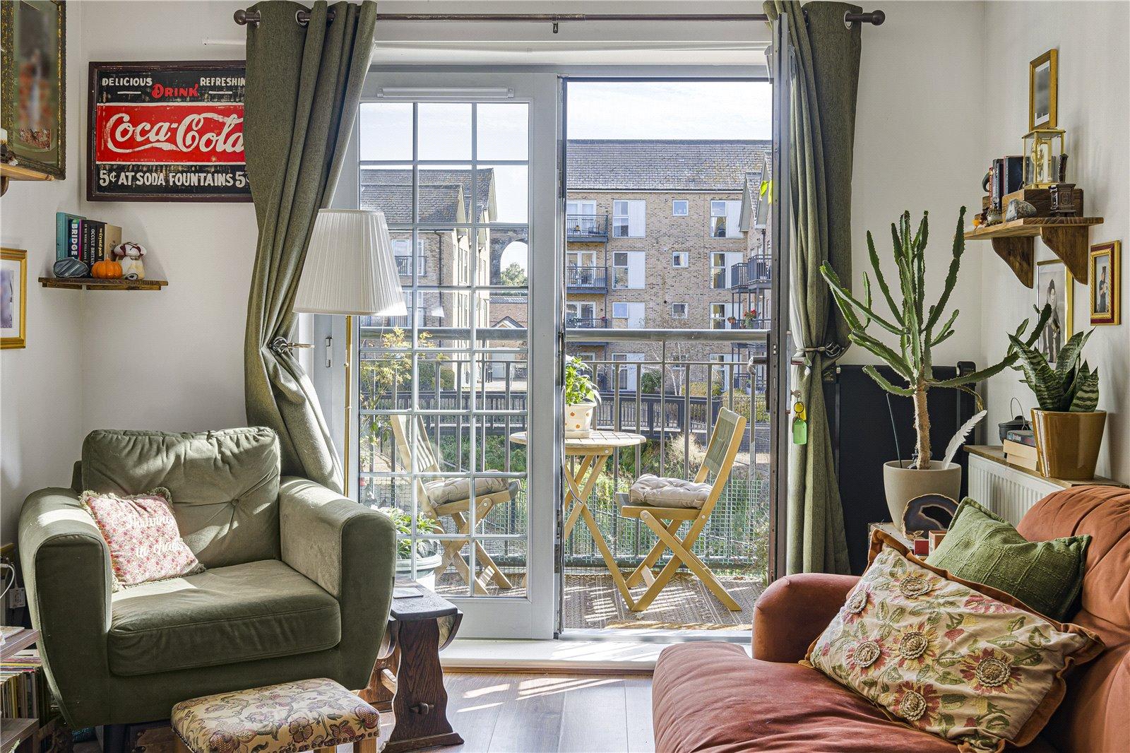 2 bedroom property for sale in South Darenth | Robinson Jackson