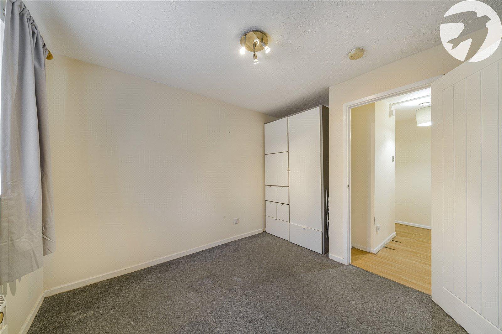 1 bedroom property for sale in Dartford | Robinson Jackson