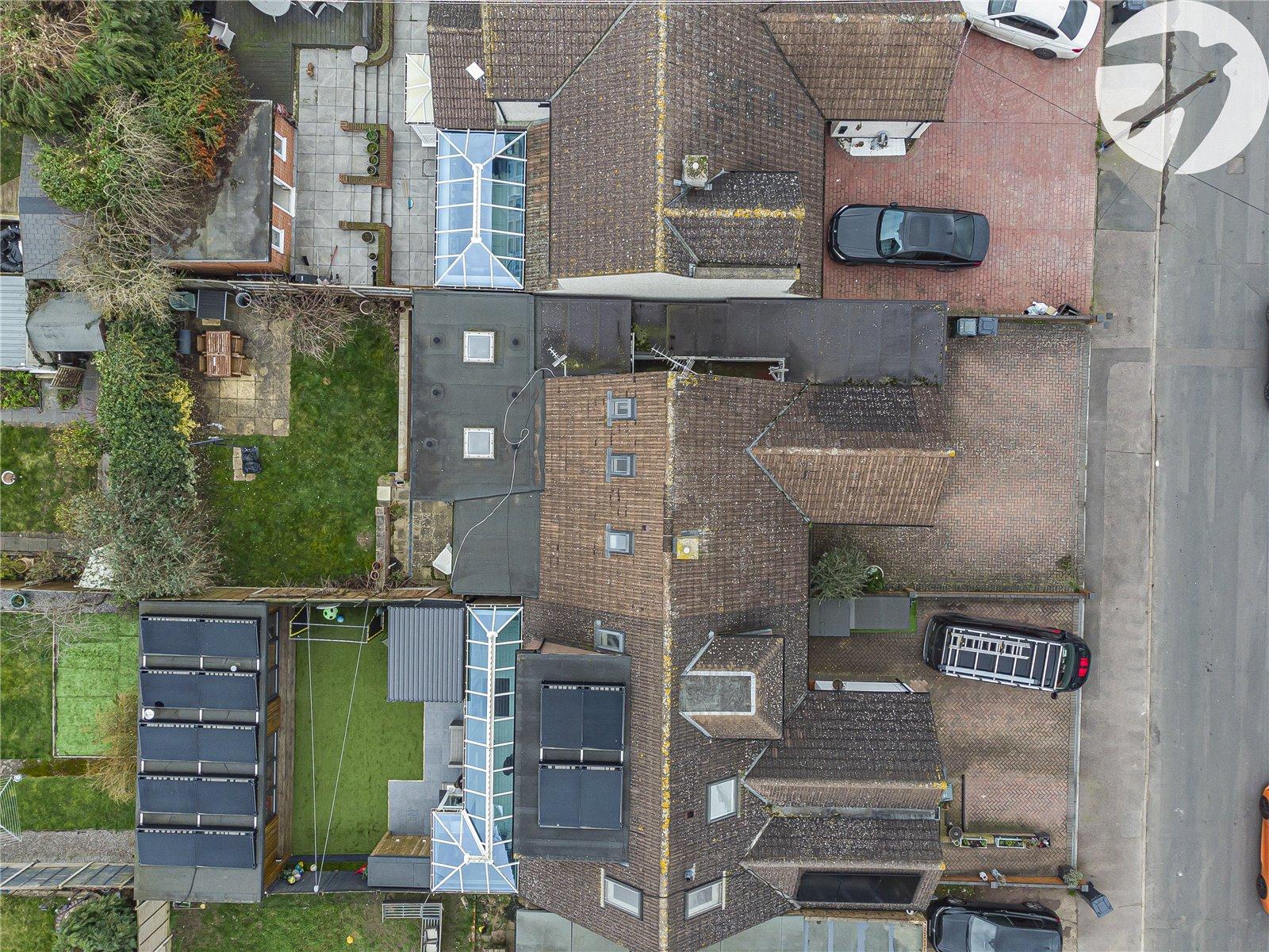 4 bedroom bungalow for sale in Dartford | Robinson Jackson