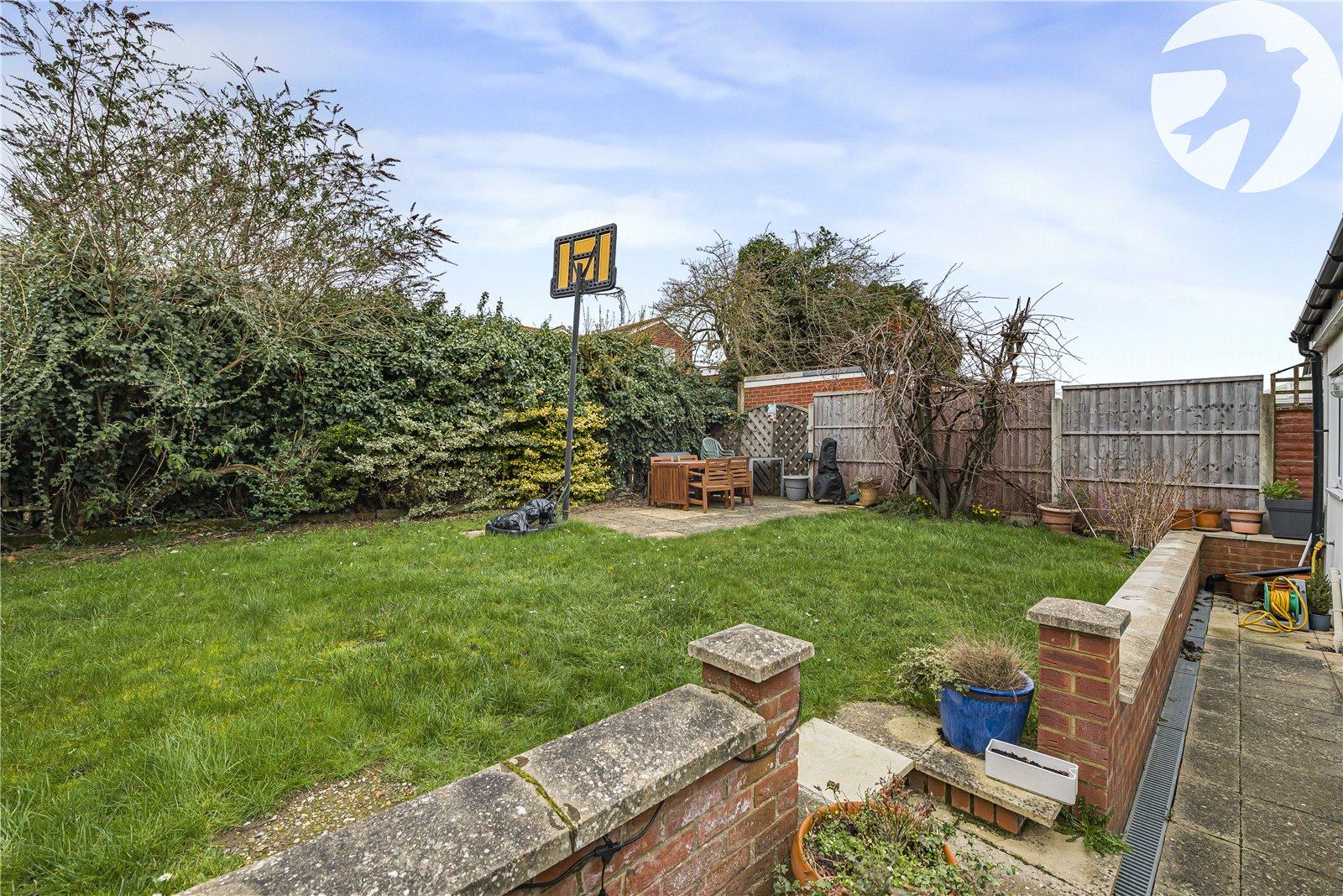 4 bedroom bungalow for sale in Dartford | Robinson Jackson